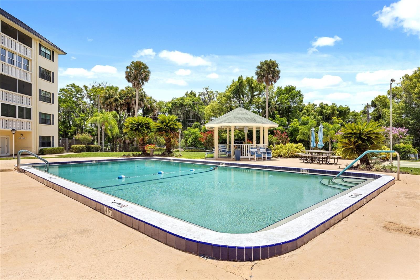 MOUNT DORA SOUTHERN OAKS CONDO - Residential Lease
