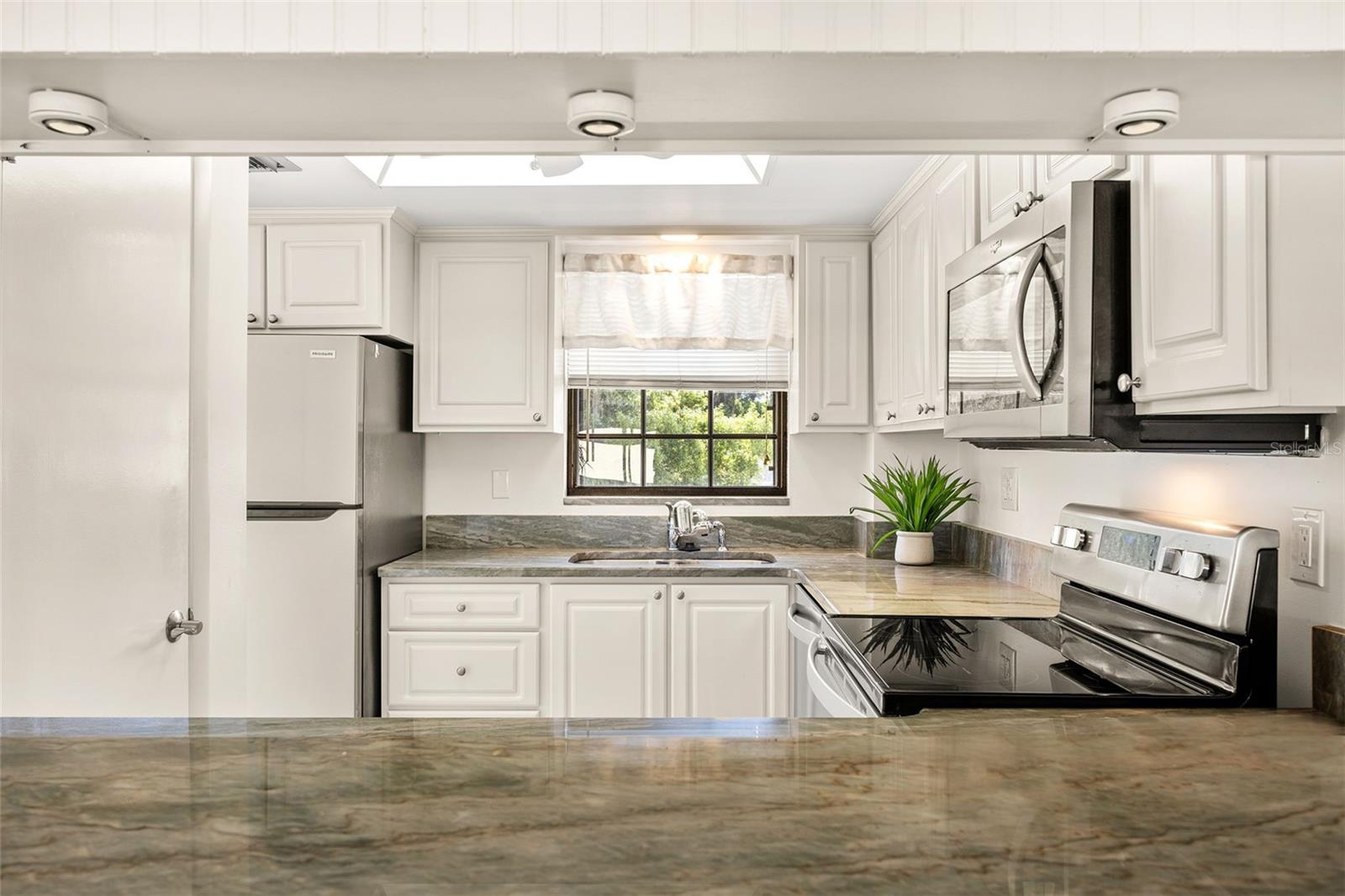 MOUNT DORA SOUTHERN OAKS CONDO - Residential Lease
