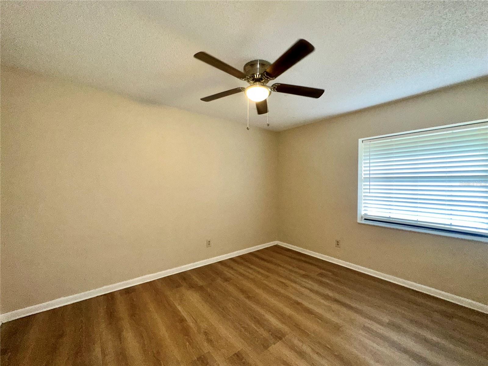 EMERALD LAKE COLONY UNIT 1 - Residential Lease