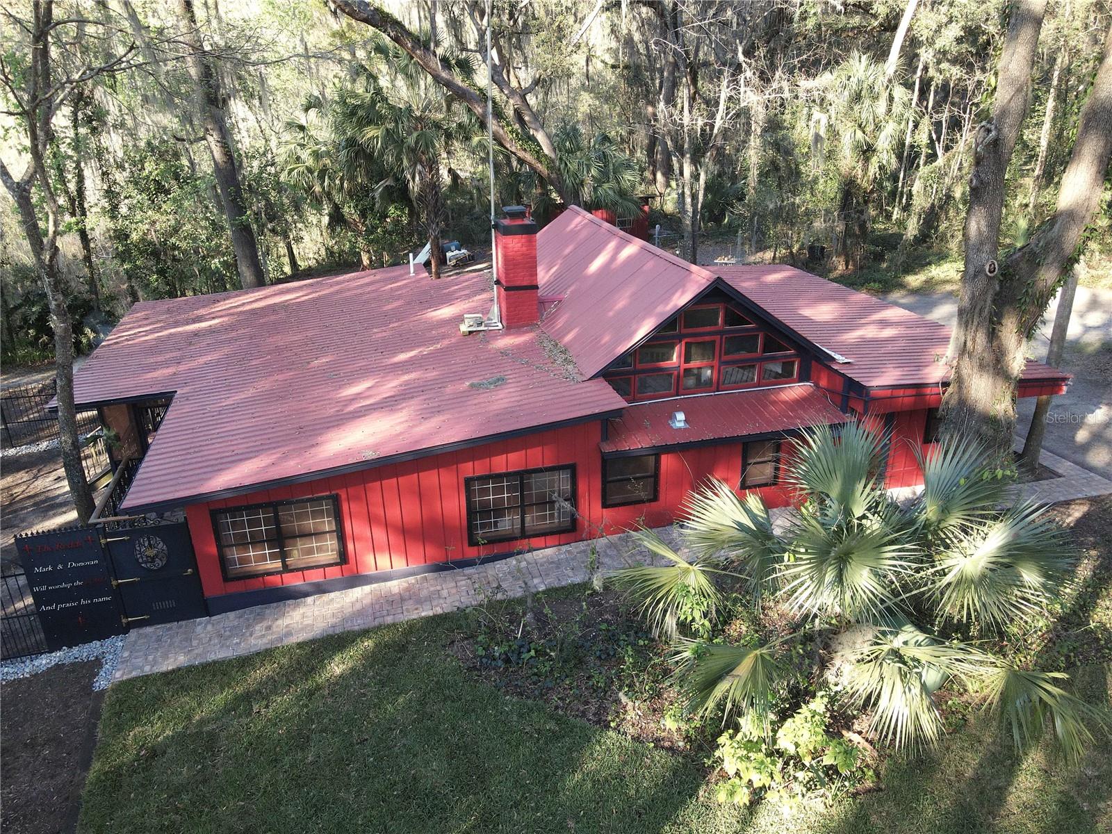 1302 SE WACAHOOTA ROAD