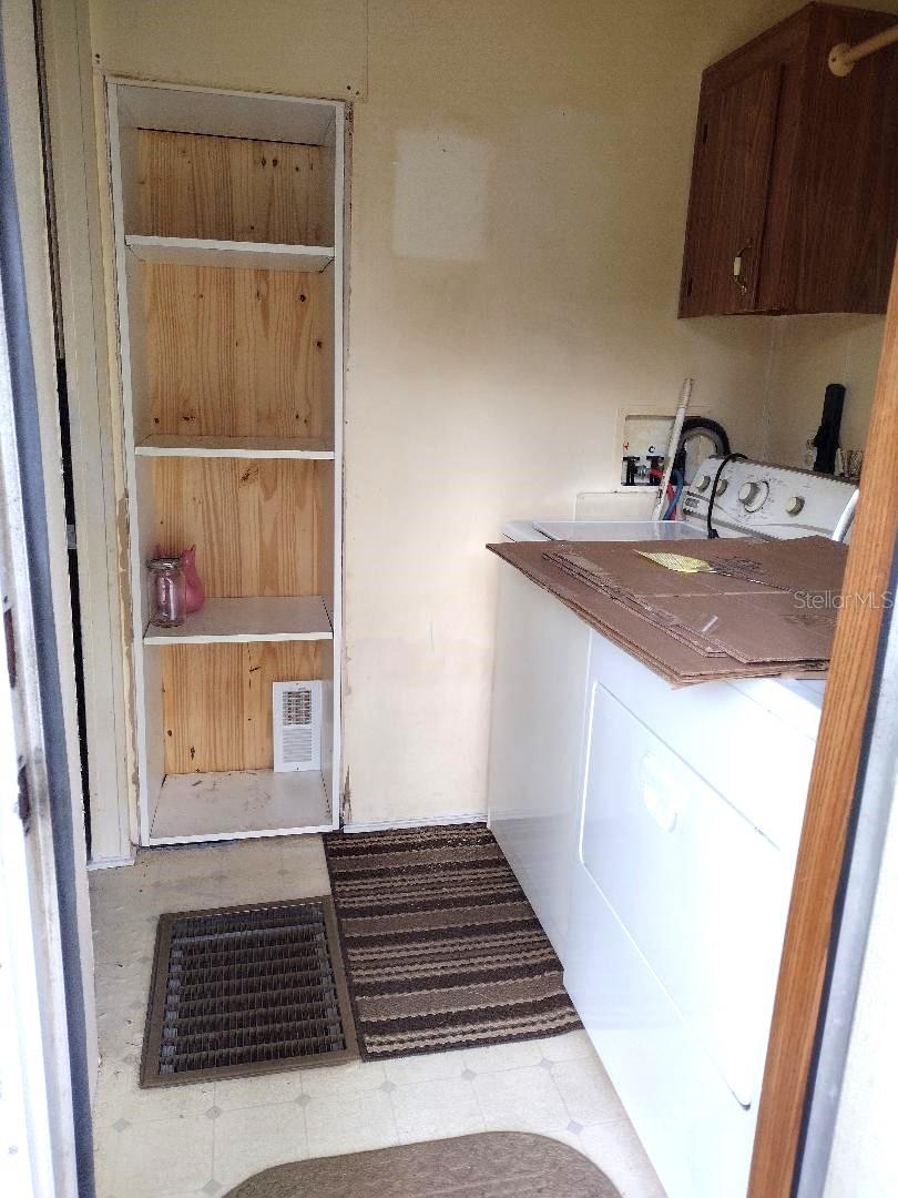 DAYTONA NORTH - Residential