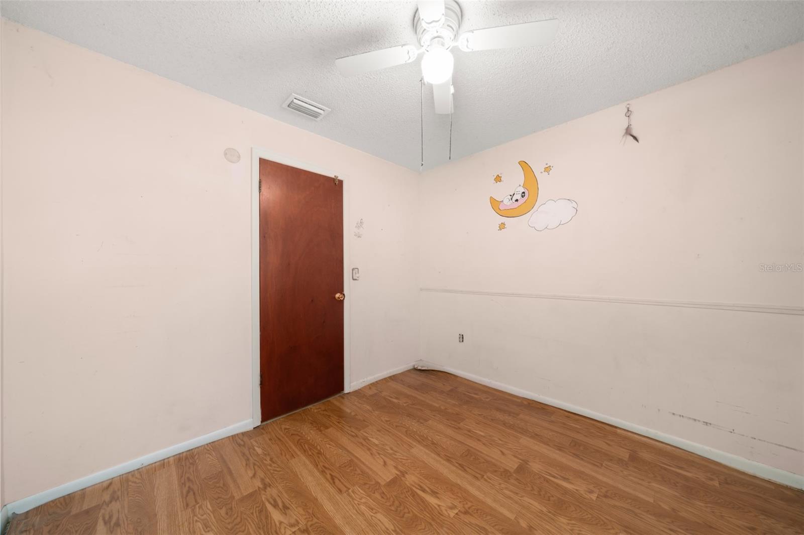 AVON PARK LAKES - Residential