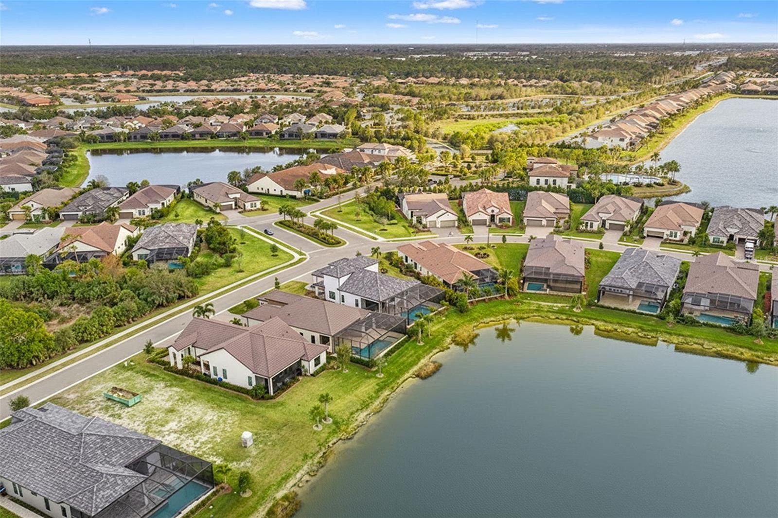 ARIA PHASE III - Residential