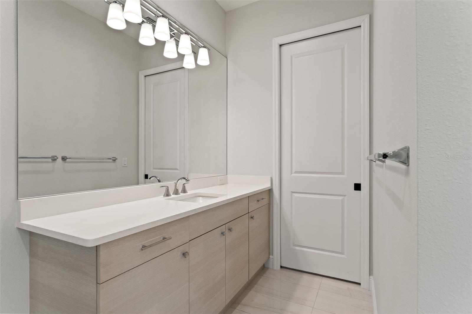 ARIA PHASE III - Residential