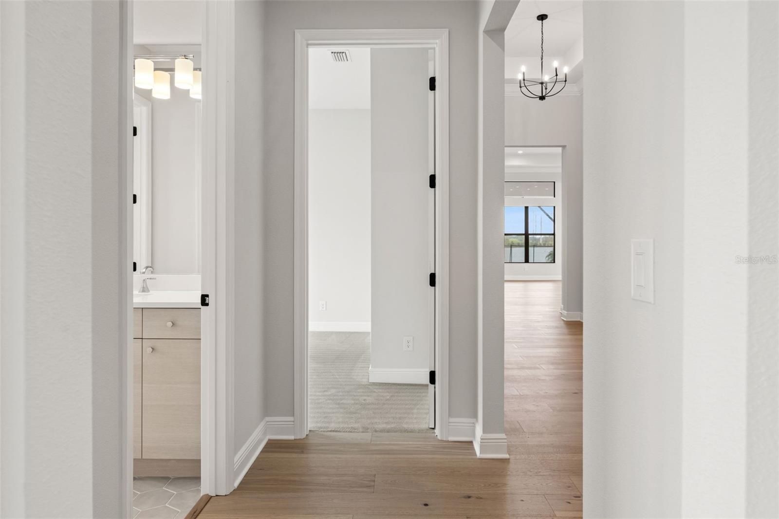 ARIA PHASE III - Residential