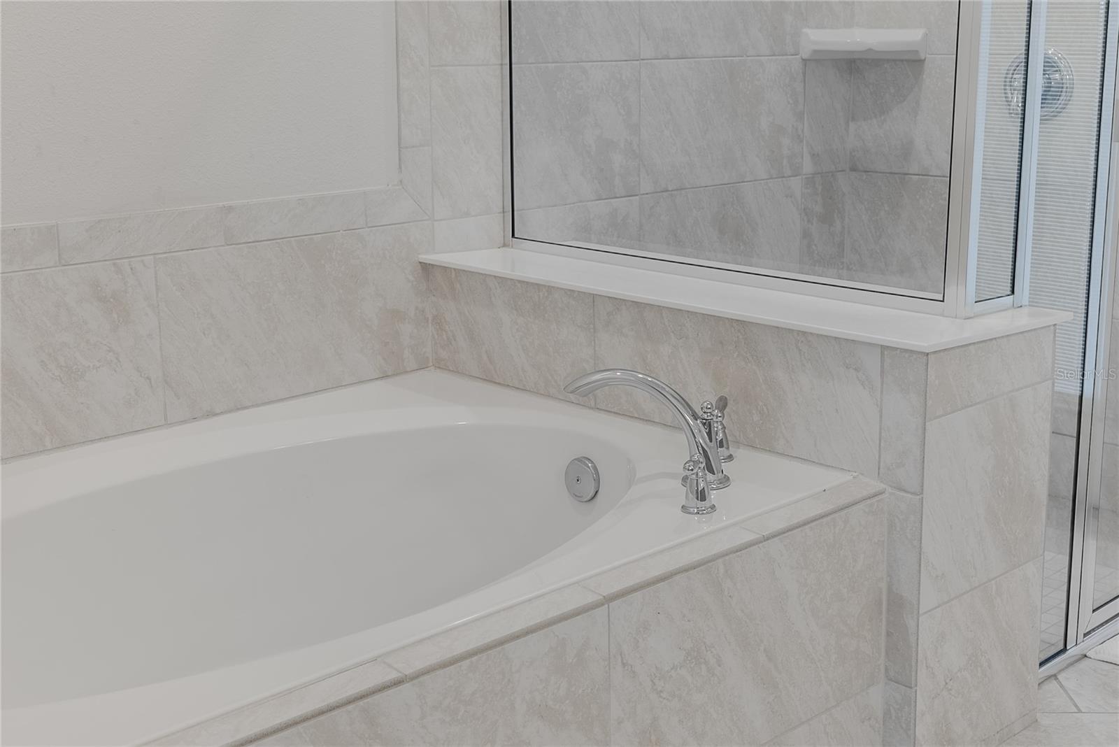 WINDSOR ISLAND RESIDENCE - Residential