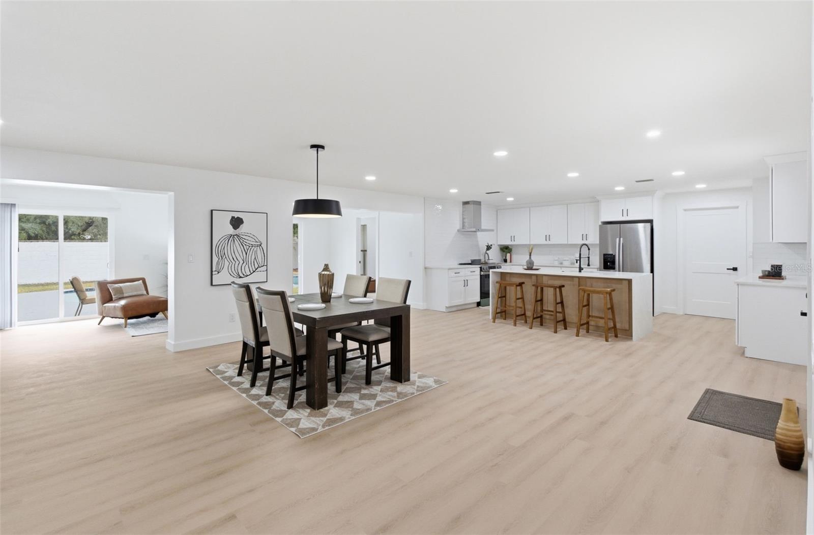 5106 OAKHAVEN LANE