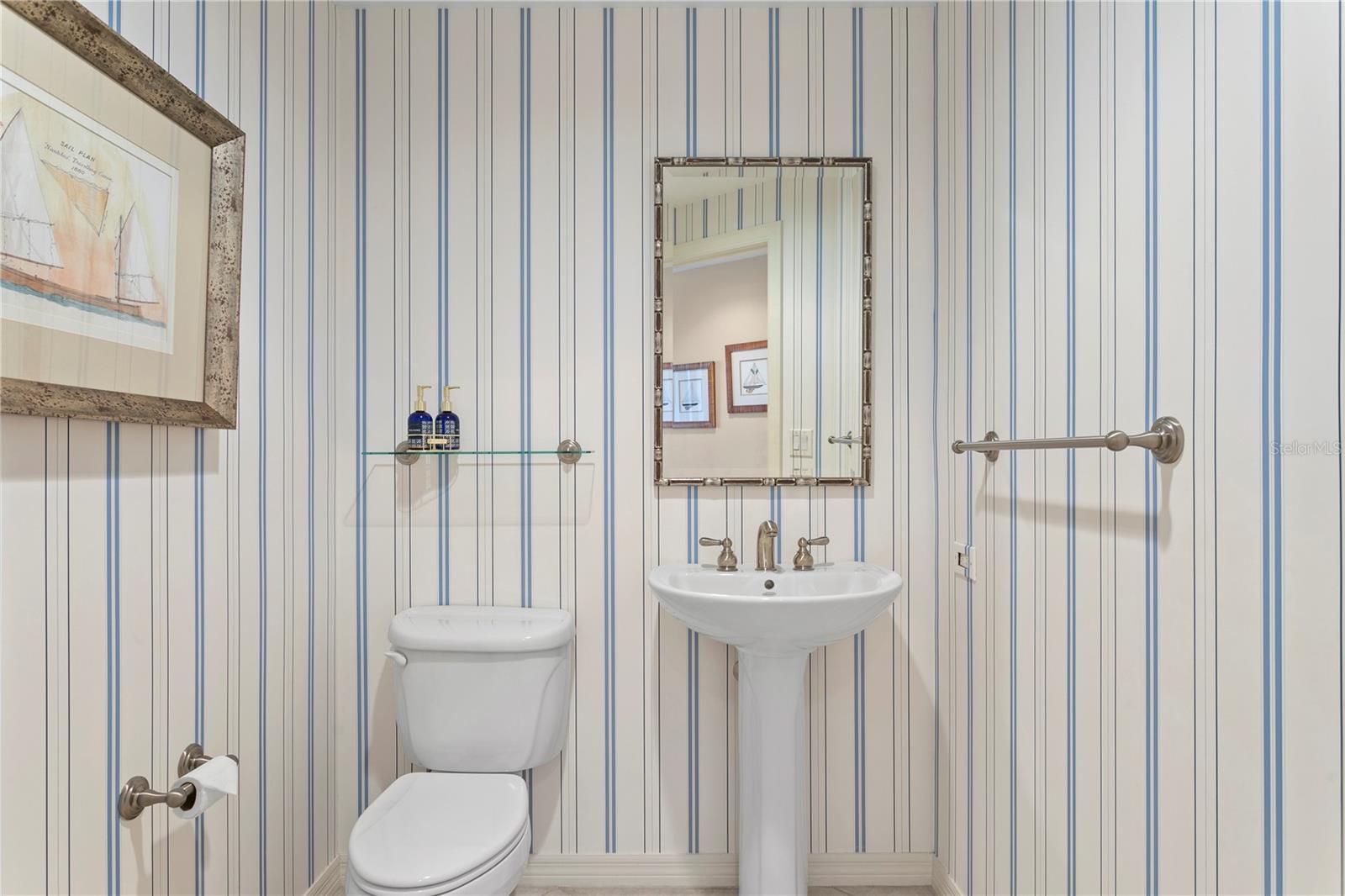 SERENO CONDO - Residential