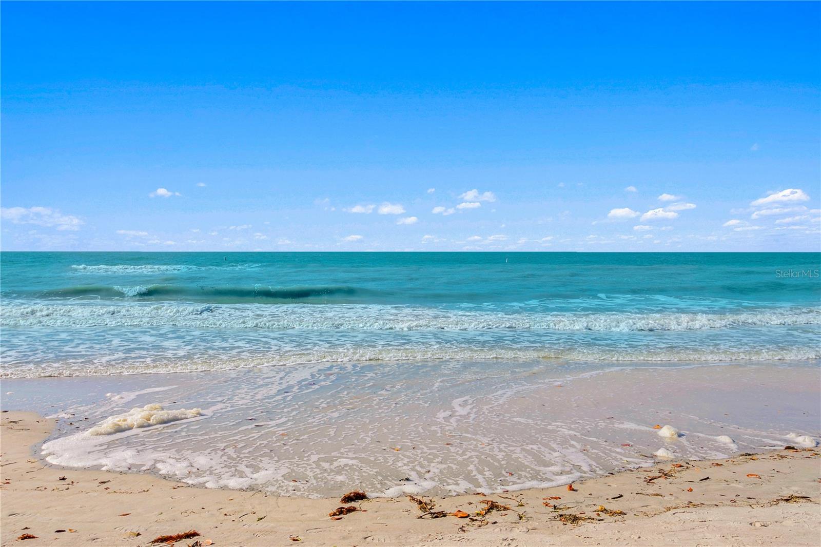 SERENO CONDO - Residential