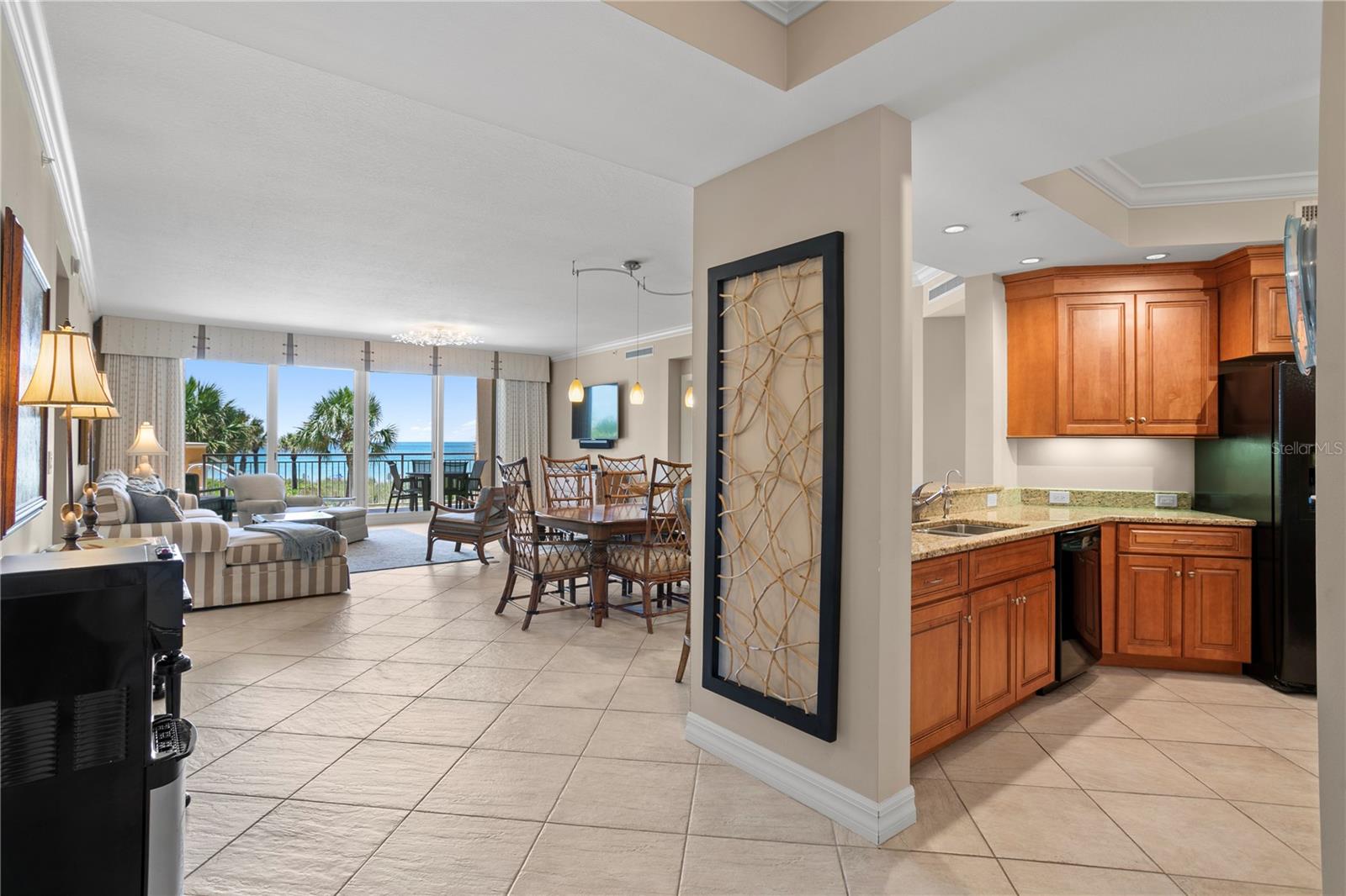 SERENO CONDO - Residential