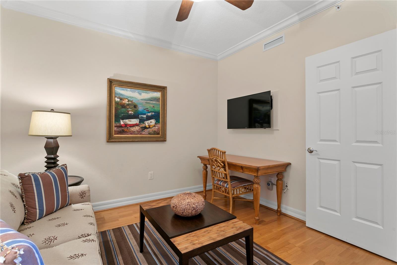 SERENO CONDO - Residential