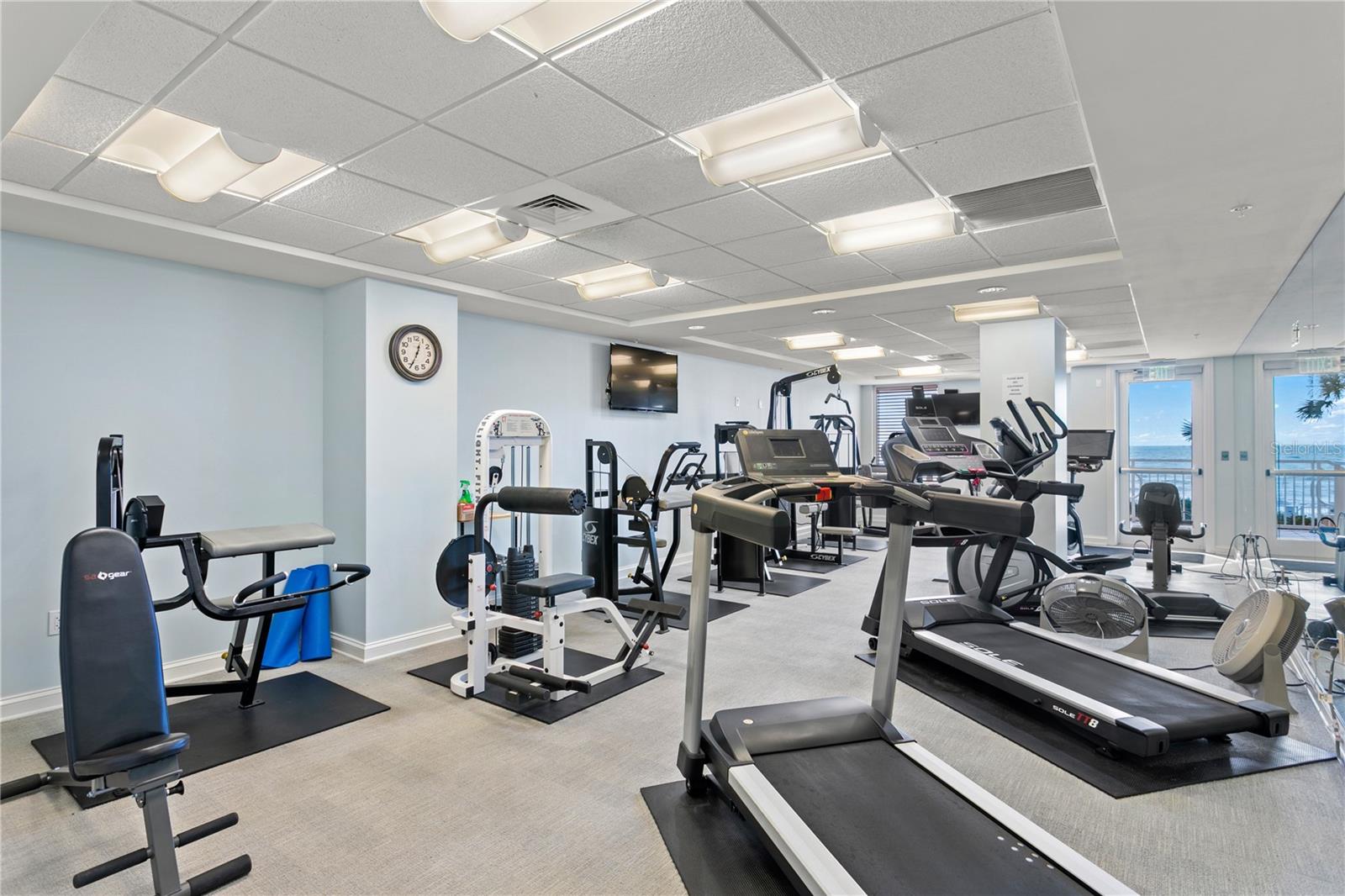 SERENO CONDO - Residential