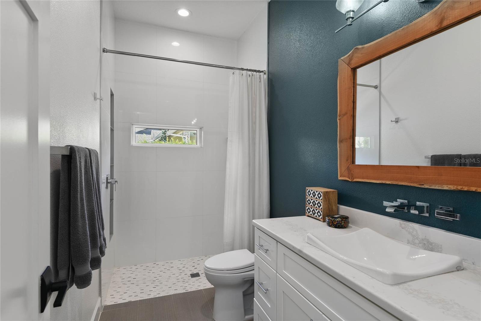 ACREAGE - Residential Lease