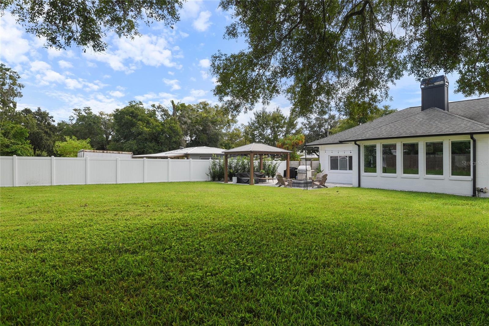 ACREAGE - Residential Lease