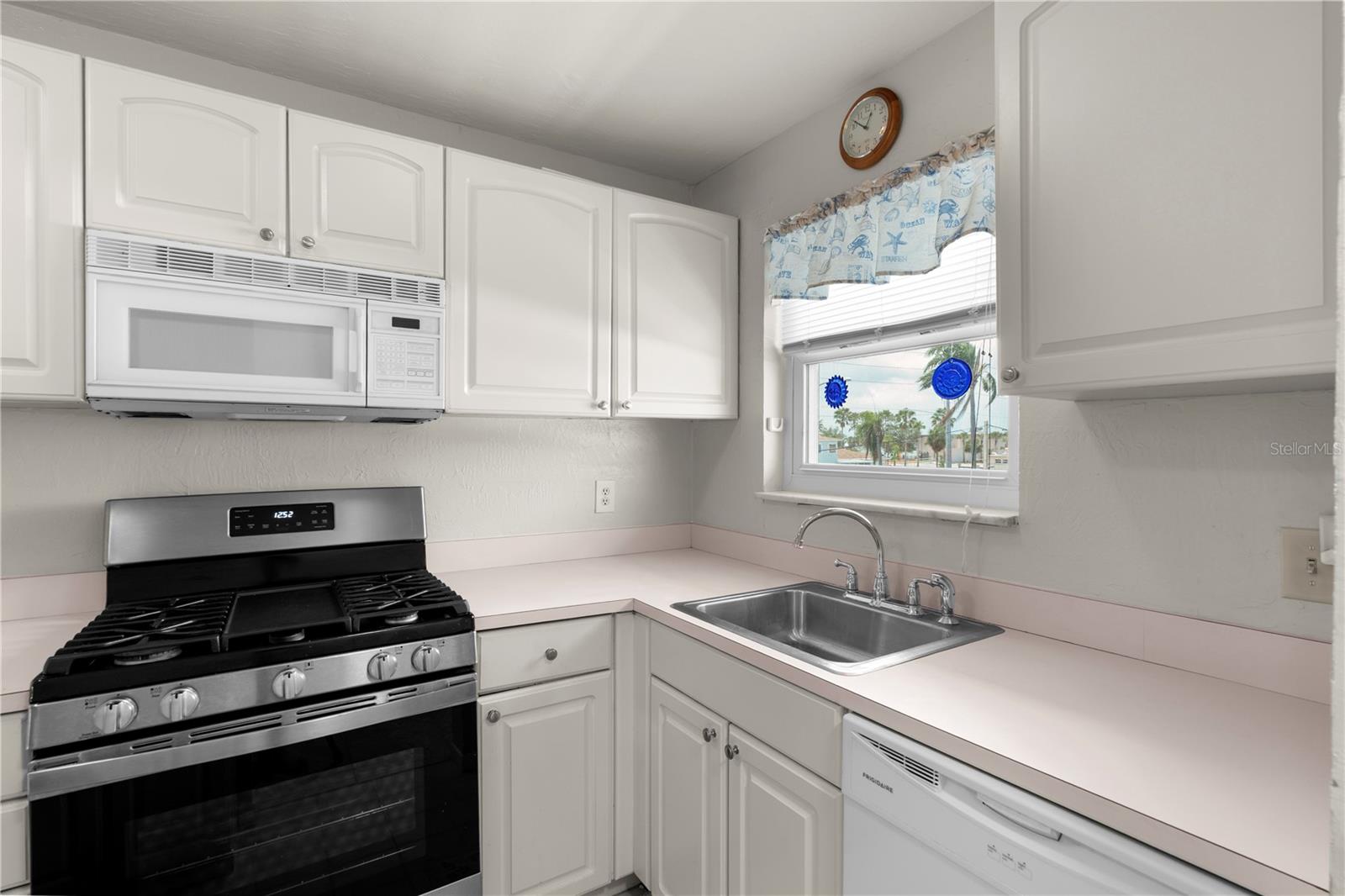 3114 59TH STREET S 203