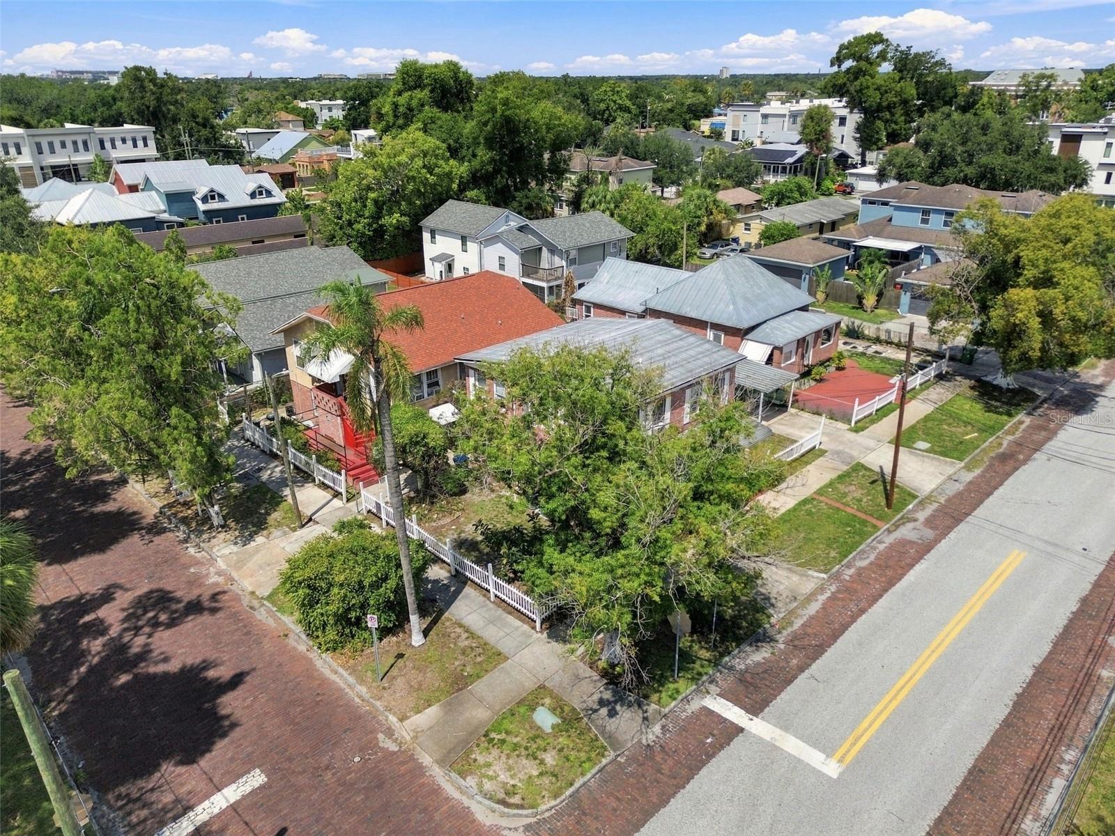 2402 N HIGHLAND AVENUE