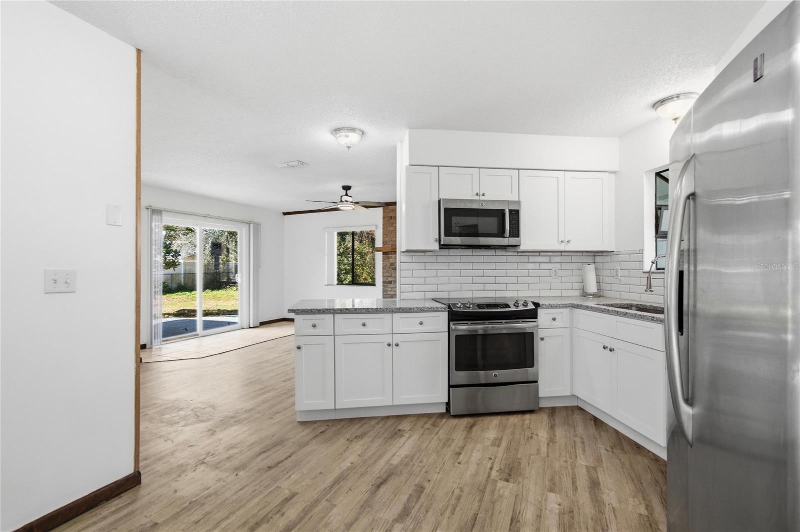 DEERWOOD REP BLK 20 PINE LAKES GOLF COURSE - Residential