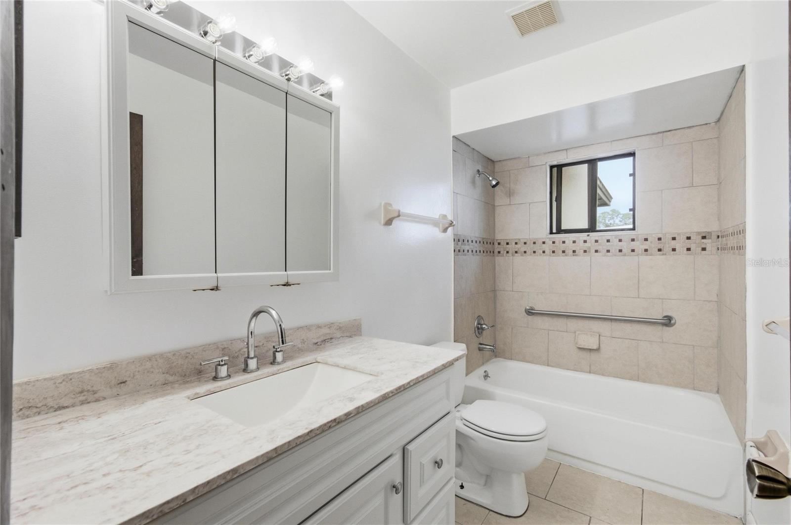 DEERWOOD REP BLK 20 PINE LAKES GOLF COURSE - Residential