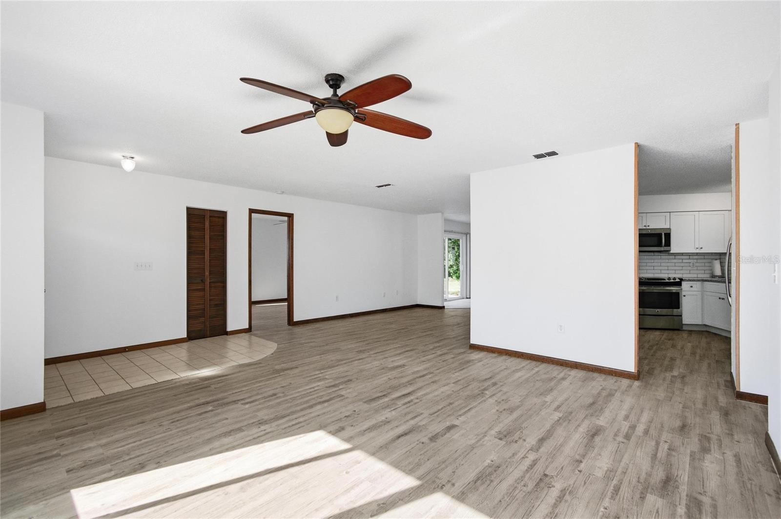 DEERWOOD REP BLK 20 PINE LAKES GOLF COURSE - Residential