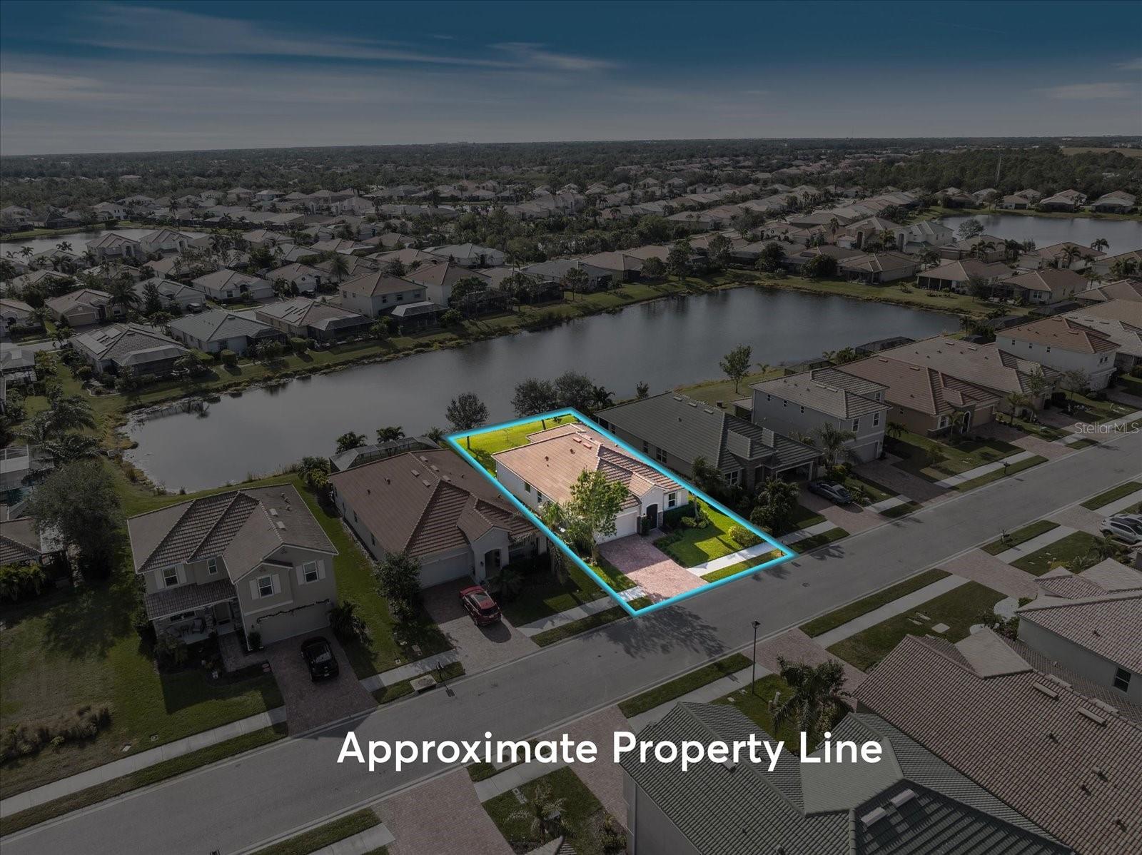 STONEYBROOK AT VENICE - Residential