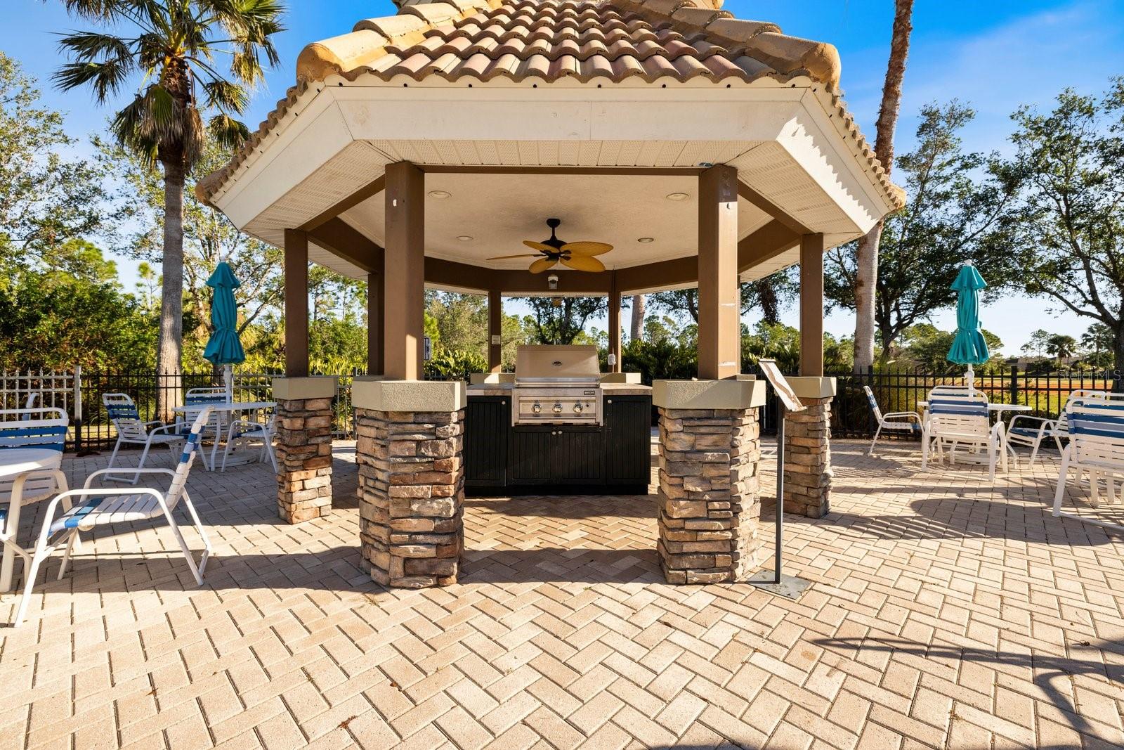 STONEYBROOK AT VENICE - Residential