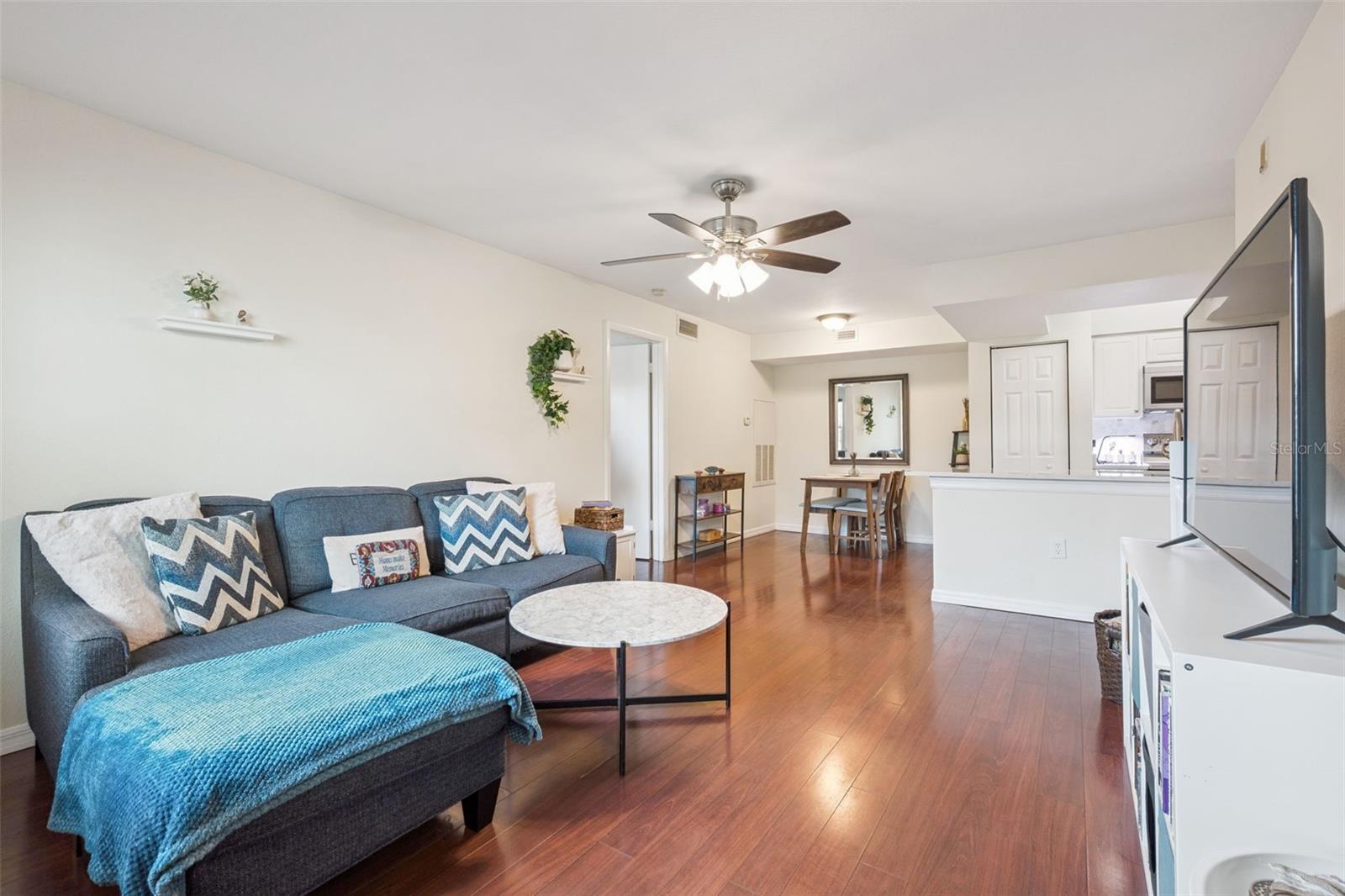 BLOSSOM PARK VILLAS CONDO - Residential