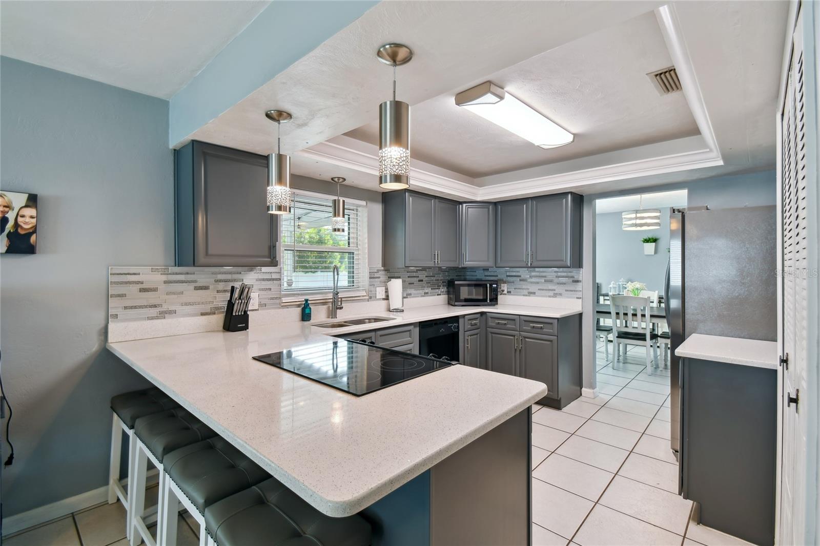 909 WHITEWOOD DRIVE