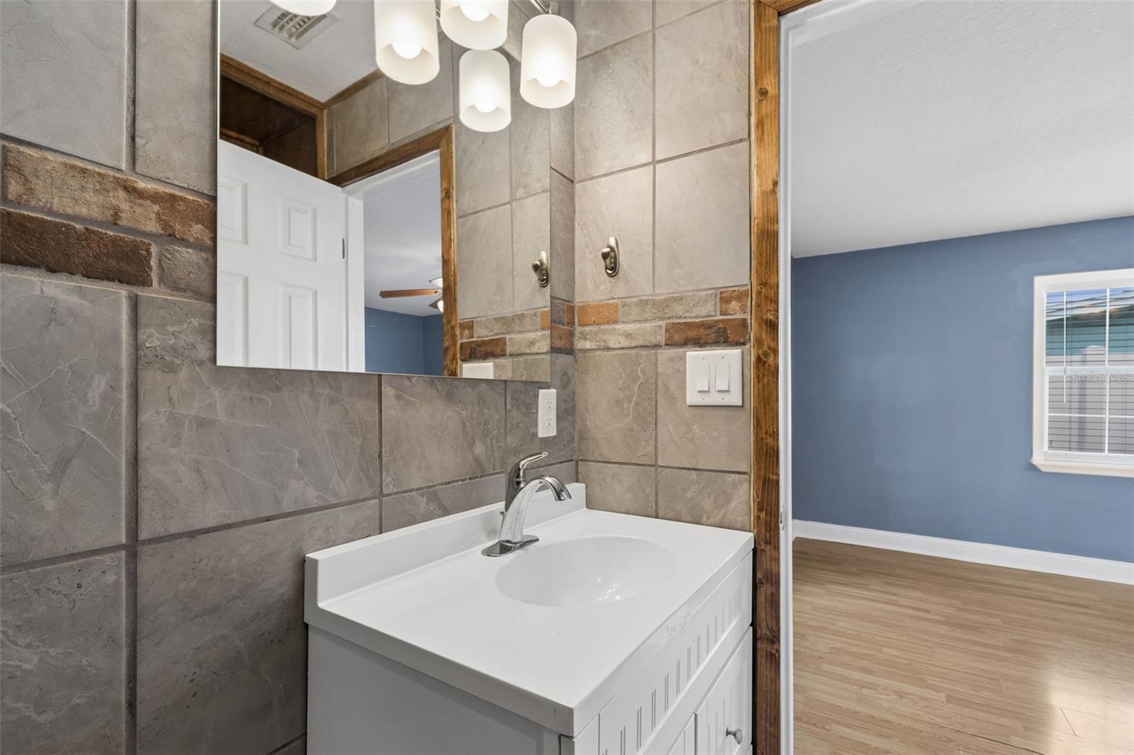 GORSUCH & HUTCHINSON 2 - Residential