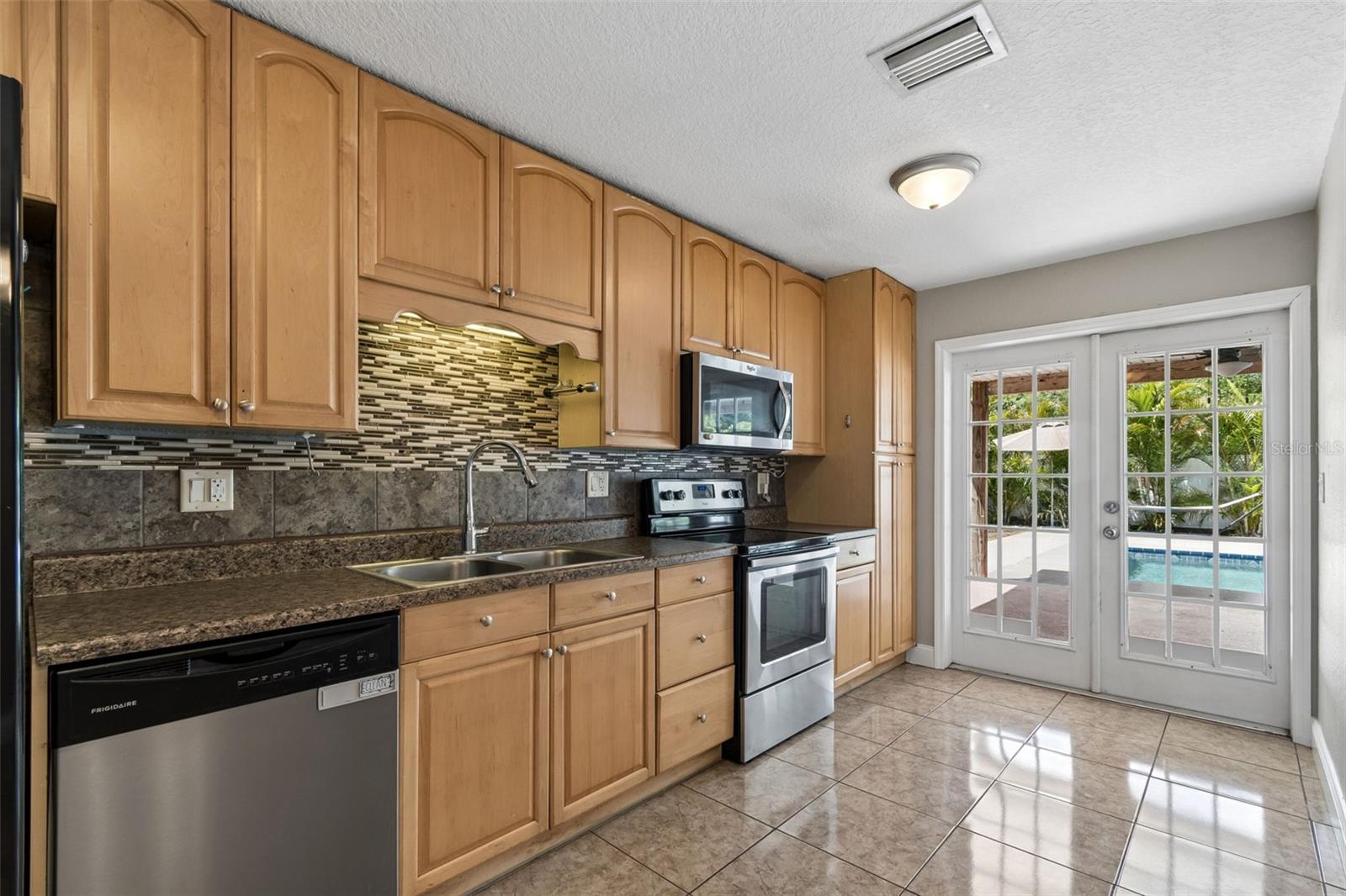 GORSUCH & HUTCHINSON 2 - Residential