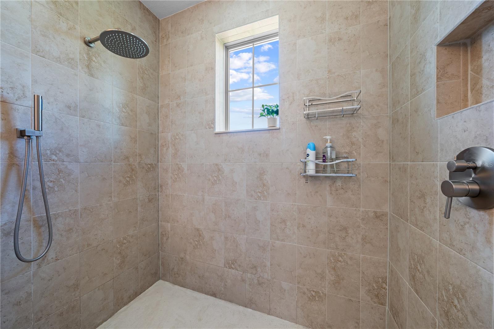 EAGLE CRK VILLAGE L PH 3A - Residential