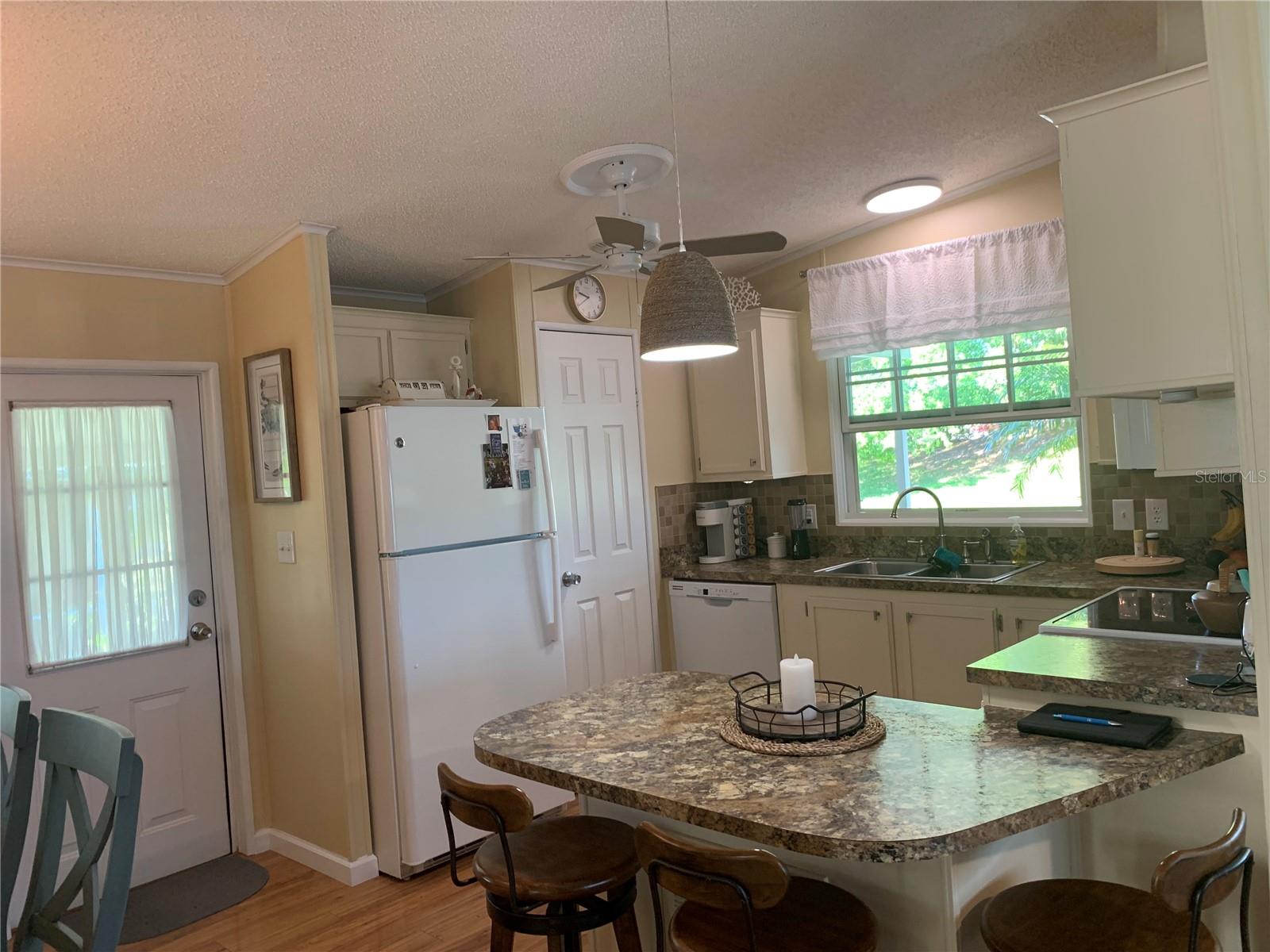 IMPERIAL LAKES ESTATES - Residential