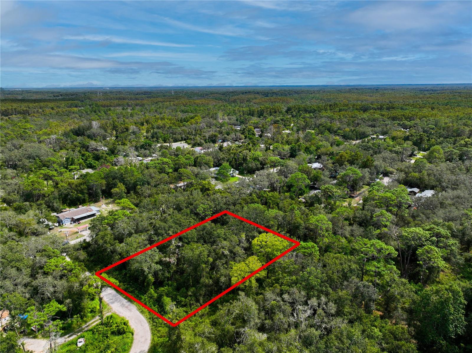 MOON LAKE ESTATES - Land