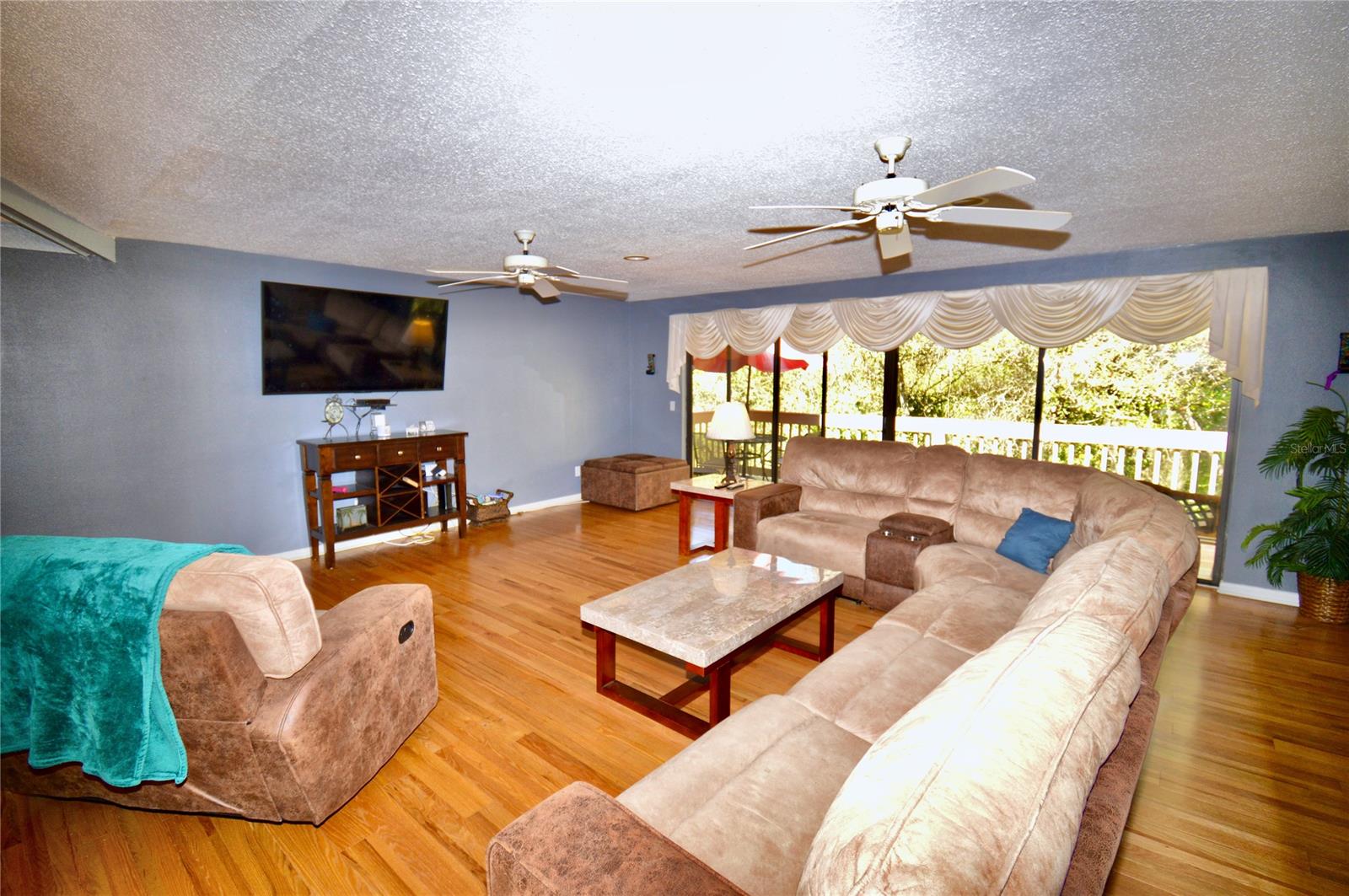 Brae Burn Unit 01 - Residential