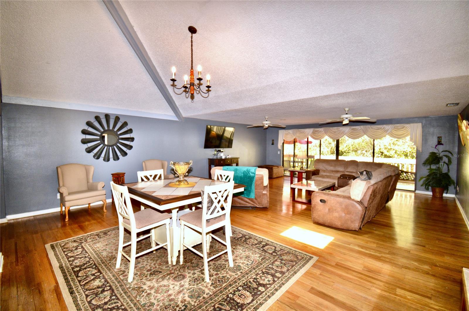 Brae Burn Unit 01 - Residential