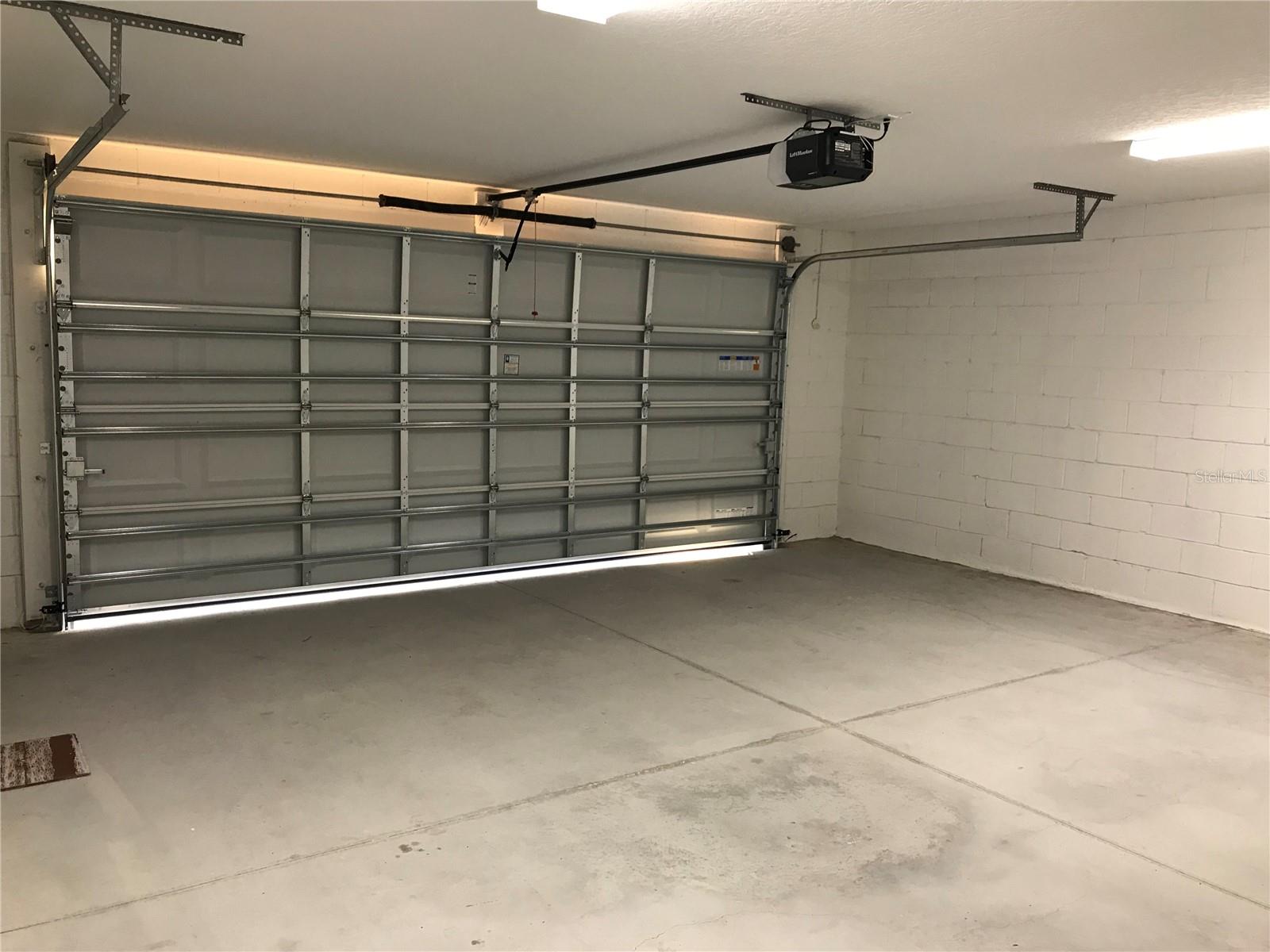 HAMLIN RESERVE - Residential Lease