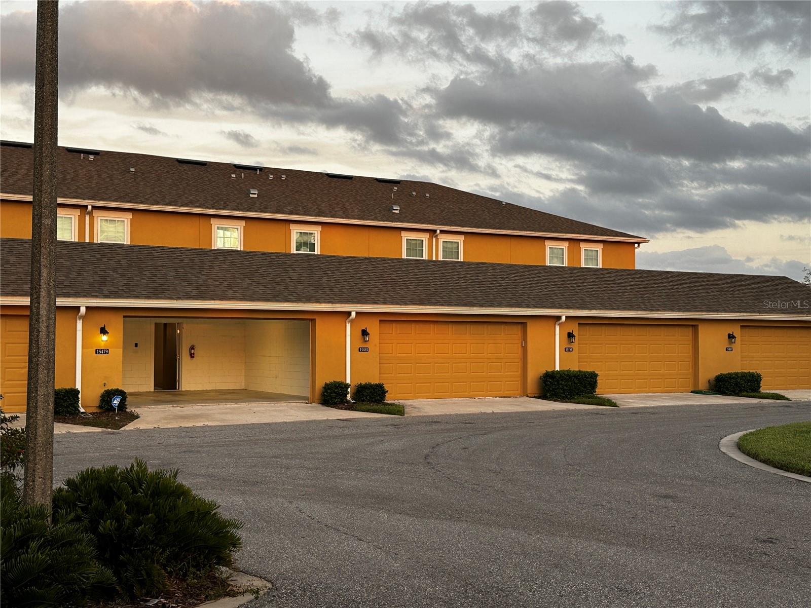 HAMLIN RESERVE - Residential Lease