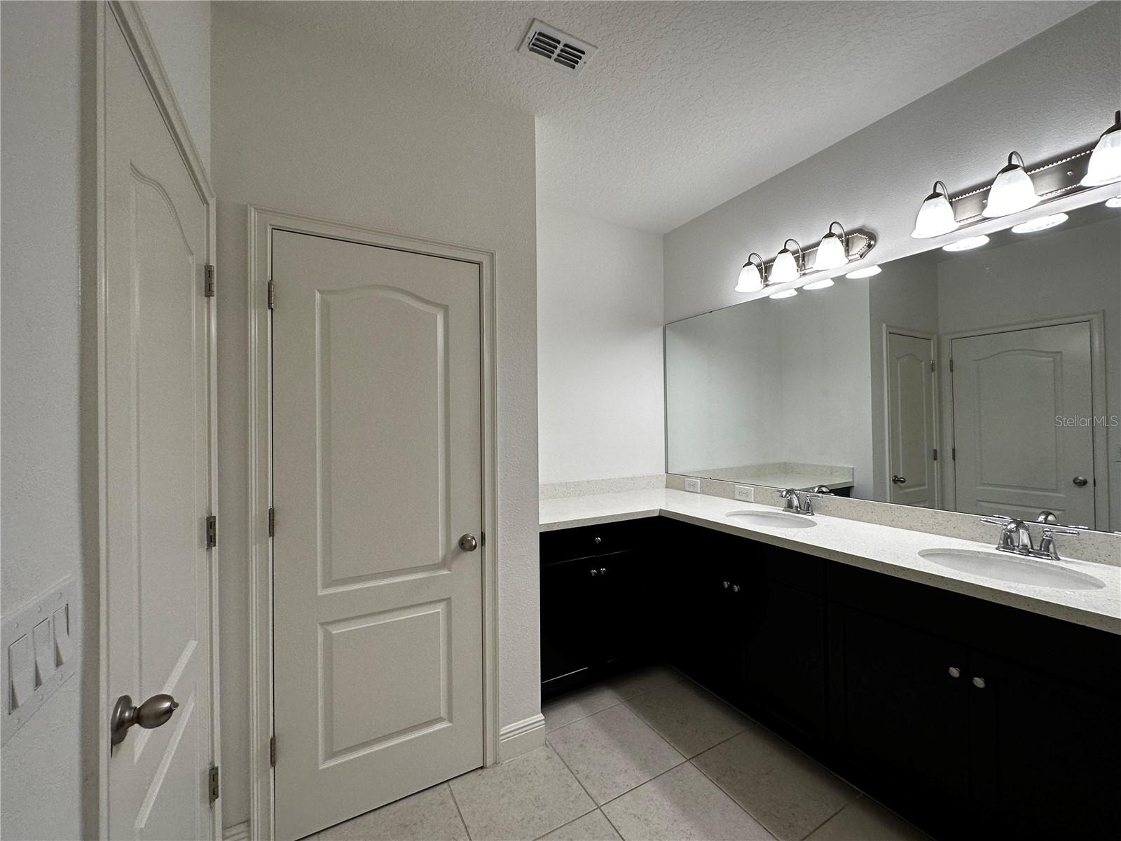 HAMLIN RESERVE - Residential Lease