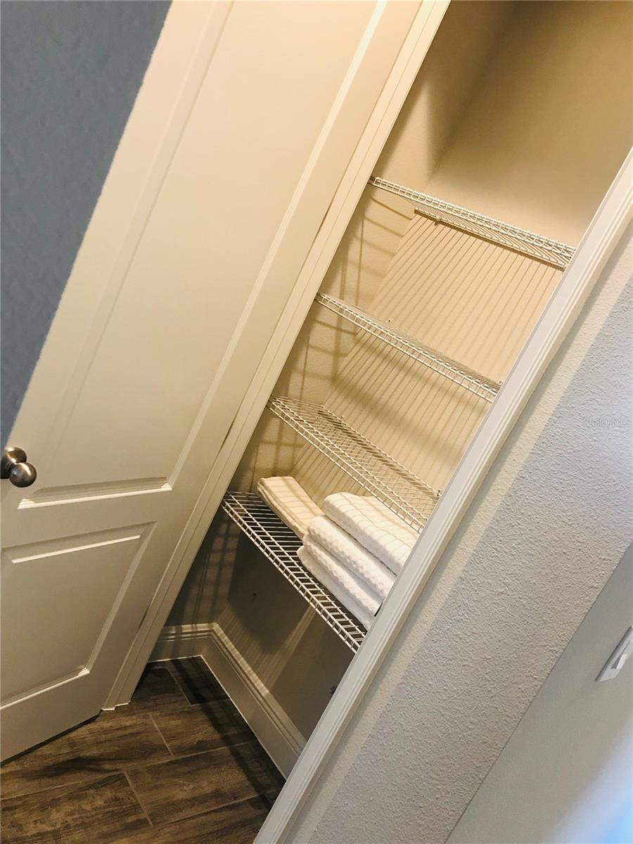 HAMLIN RESERVE - Residential Lease