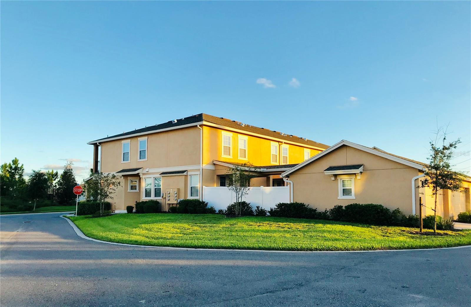 HAMLIN RESERVE - Residential Lease