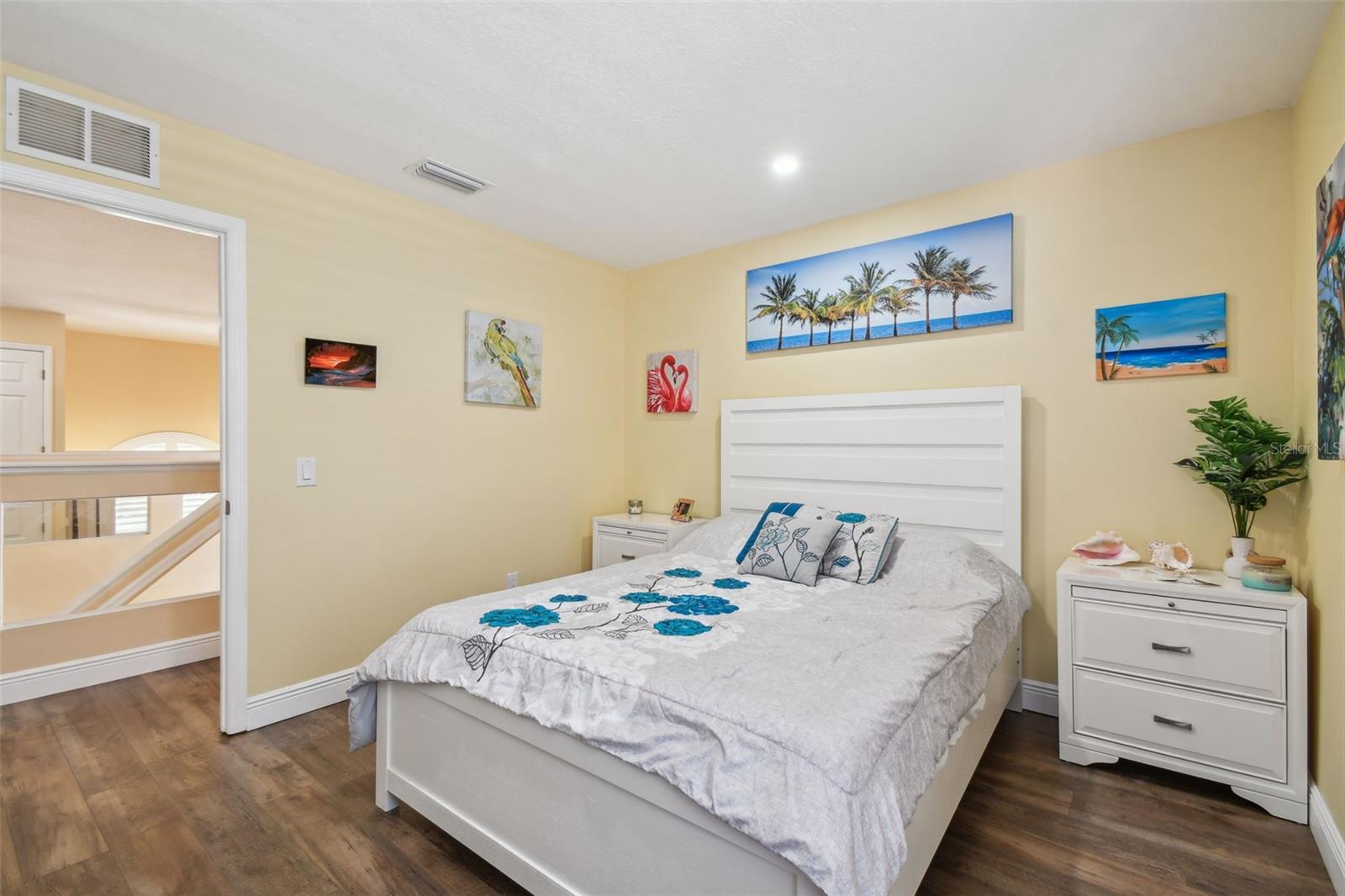 WILDERNESS LAKE PRESERVE - Residential