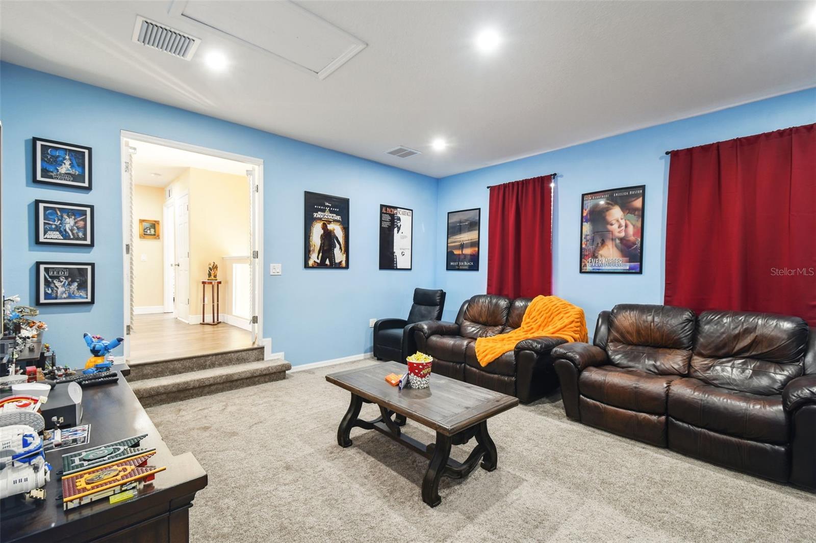 WILDERNESS LAKE PRESERVE - Residential