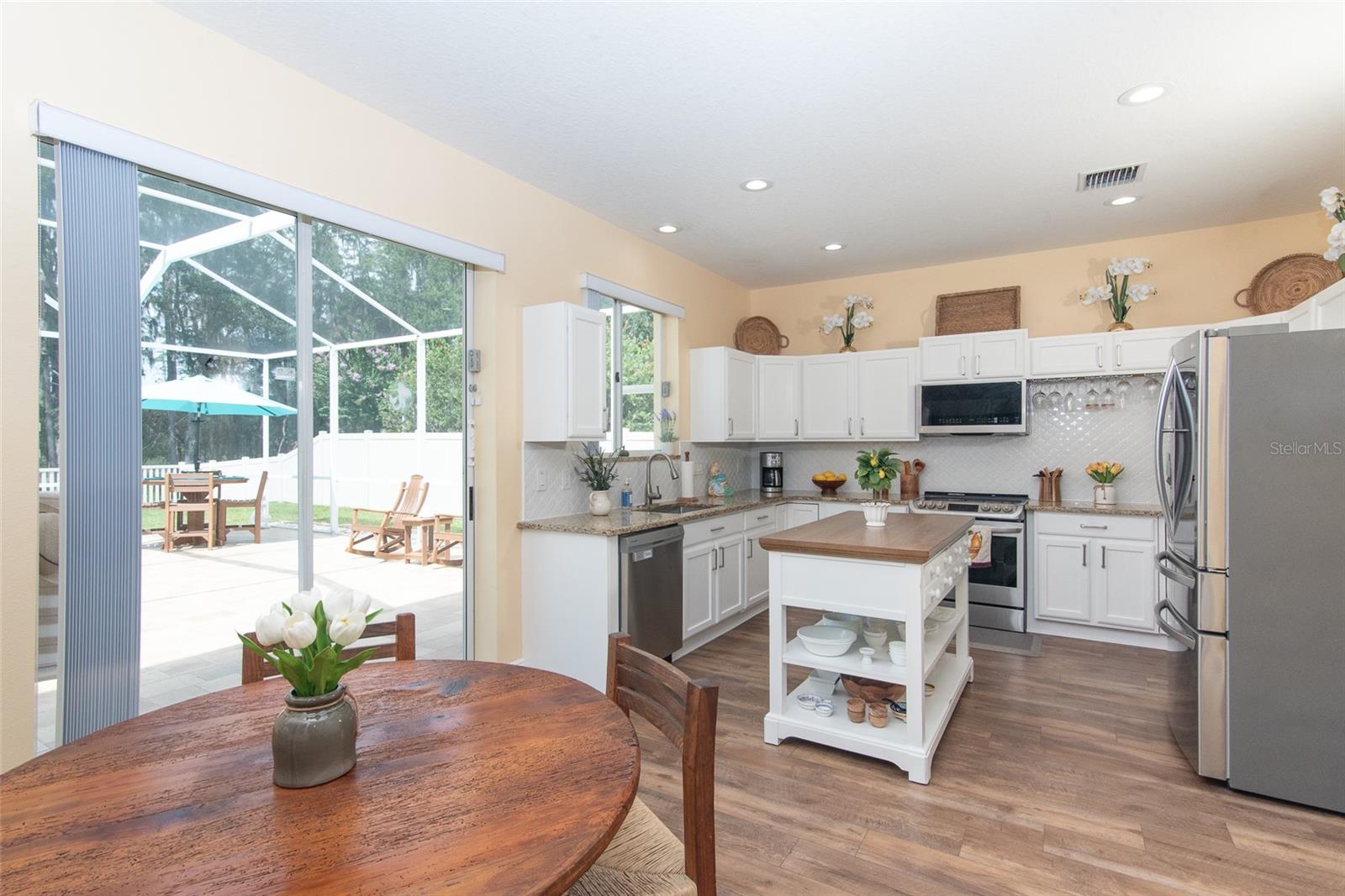 WILDERNESS LAKE PRESERVE - Residential