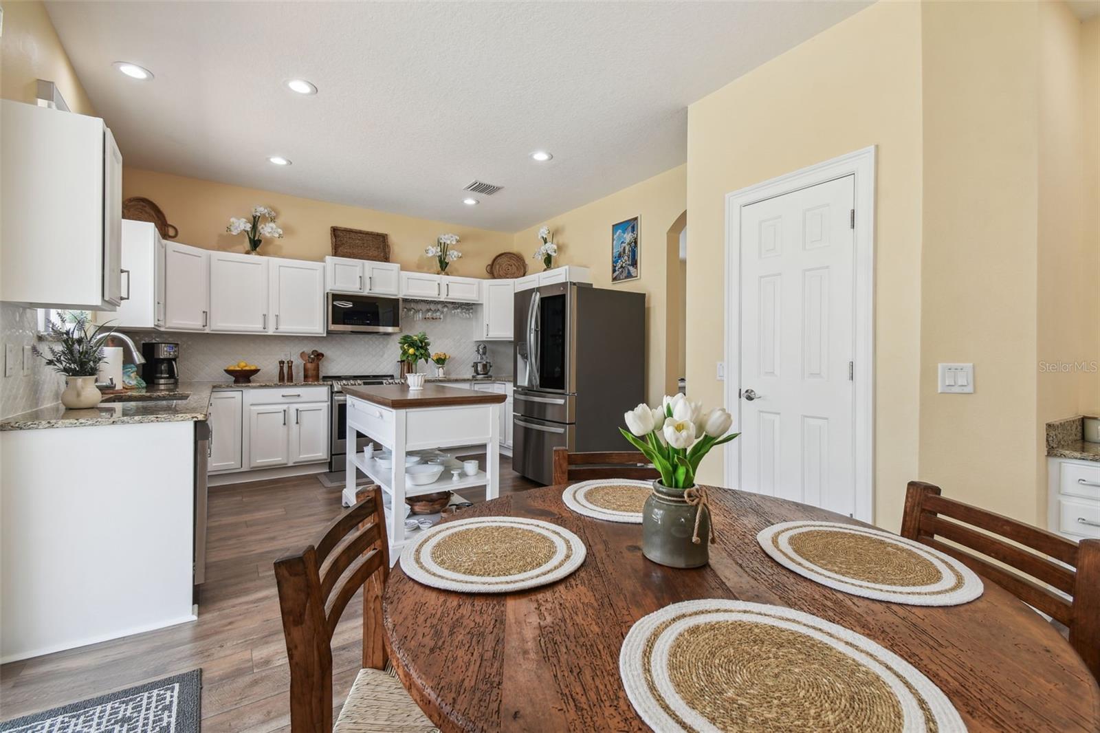 WILDERNESS LAKE PRESERVE - Residential