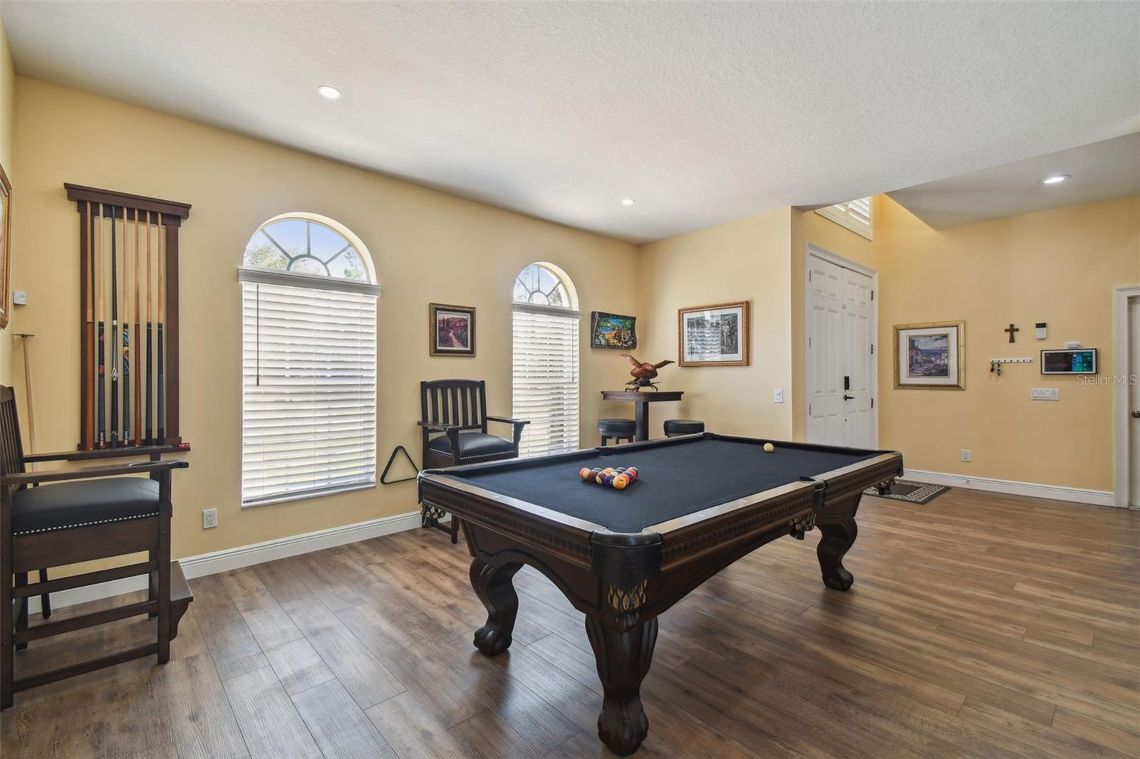 WILDERNESS LAKE PRESERVE - Residential