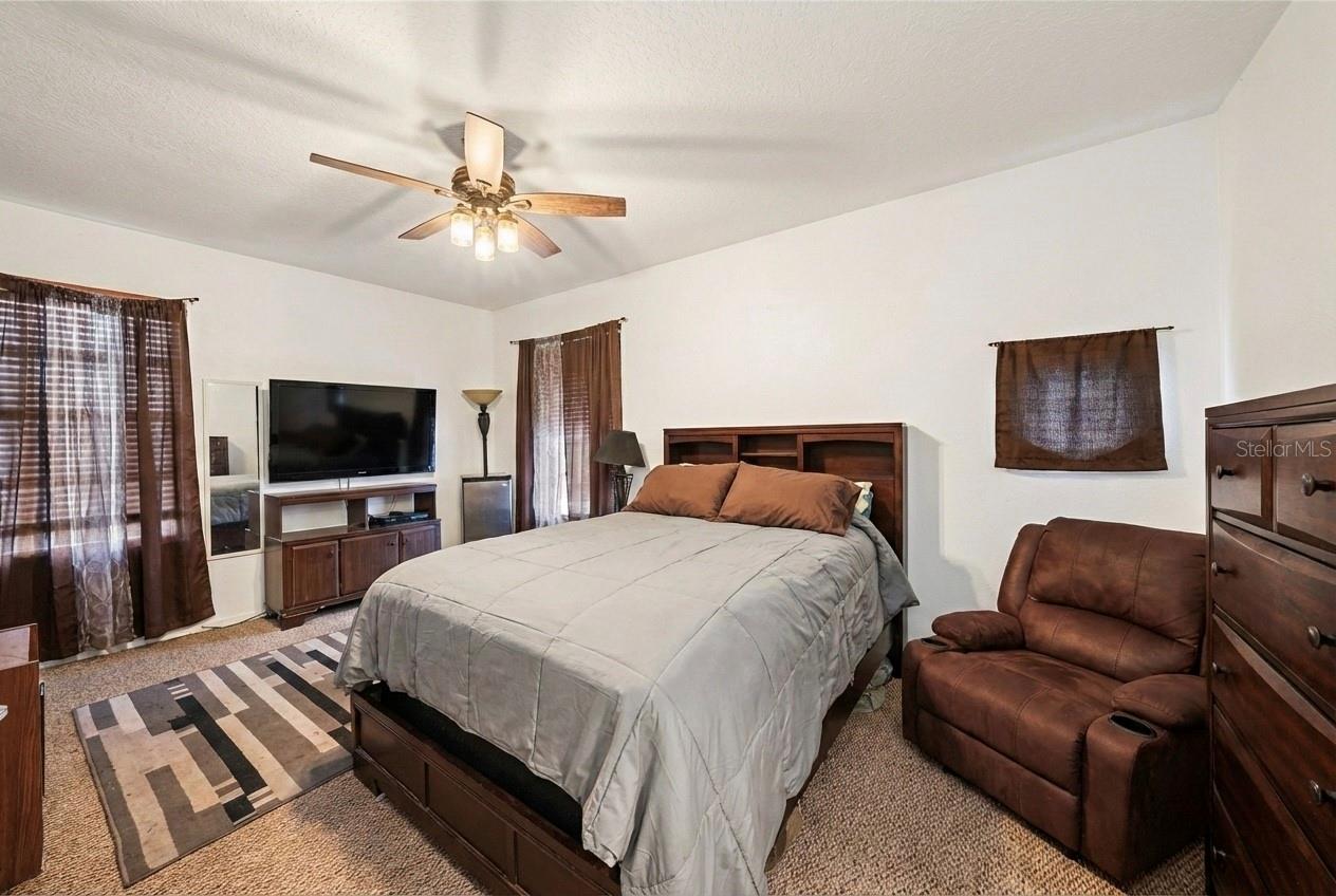 DEERFIELD LAKES - Residential