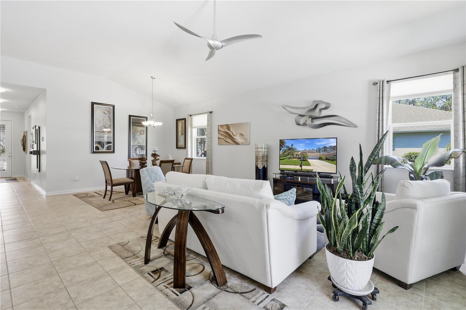 GRAND LNDGS PH 01 - Residential