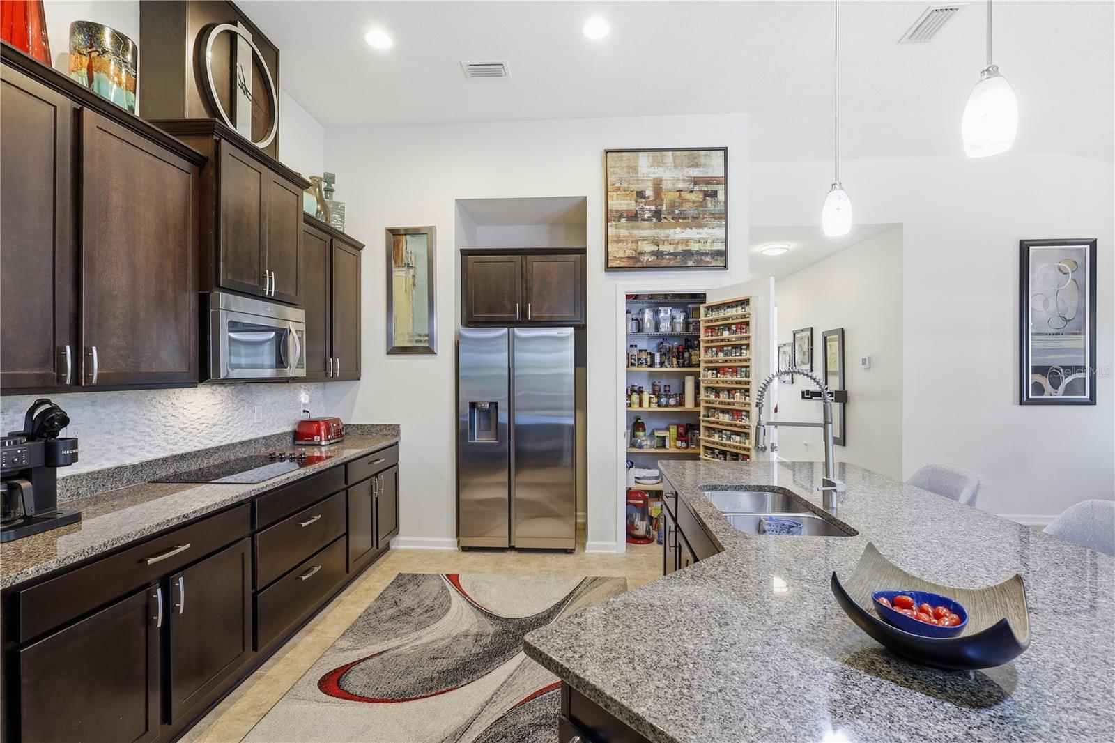 GRAND LNDGS PH 01 - Residential