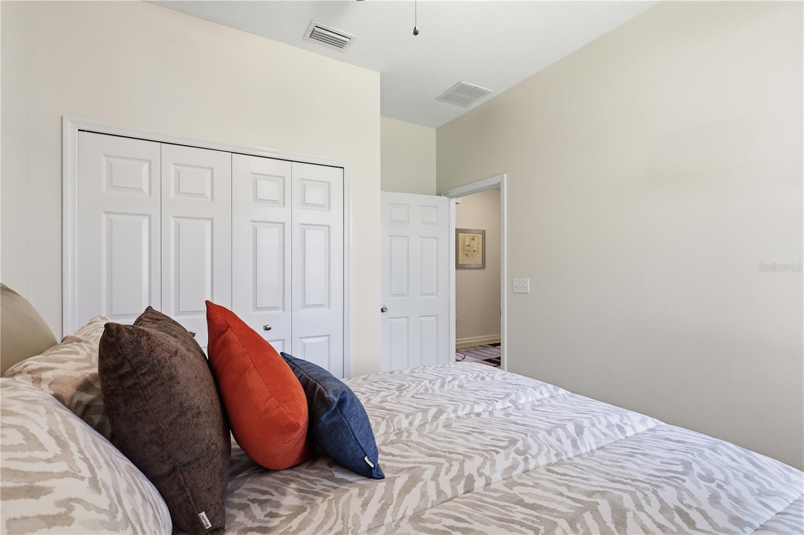 GRAND LNDGS PH 01 - Residential