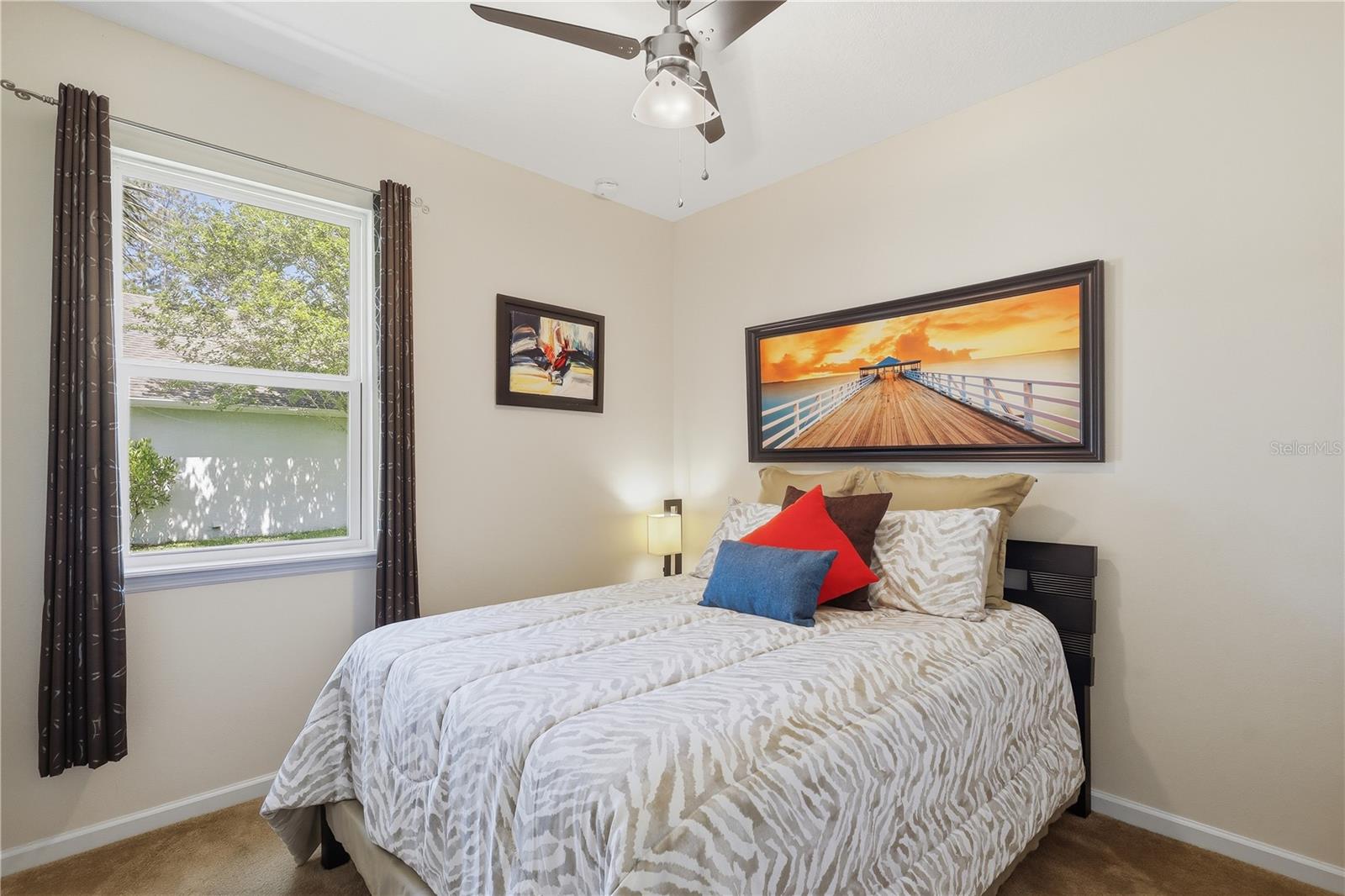 GRAND LNDGS PH 01 - Residential