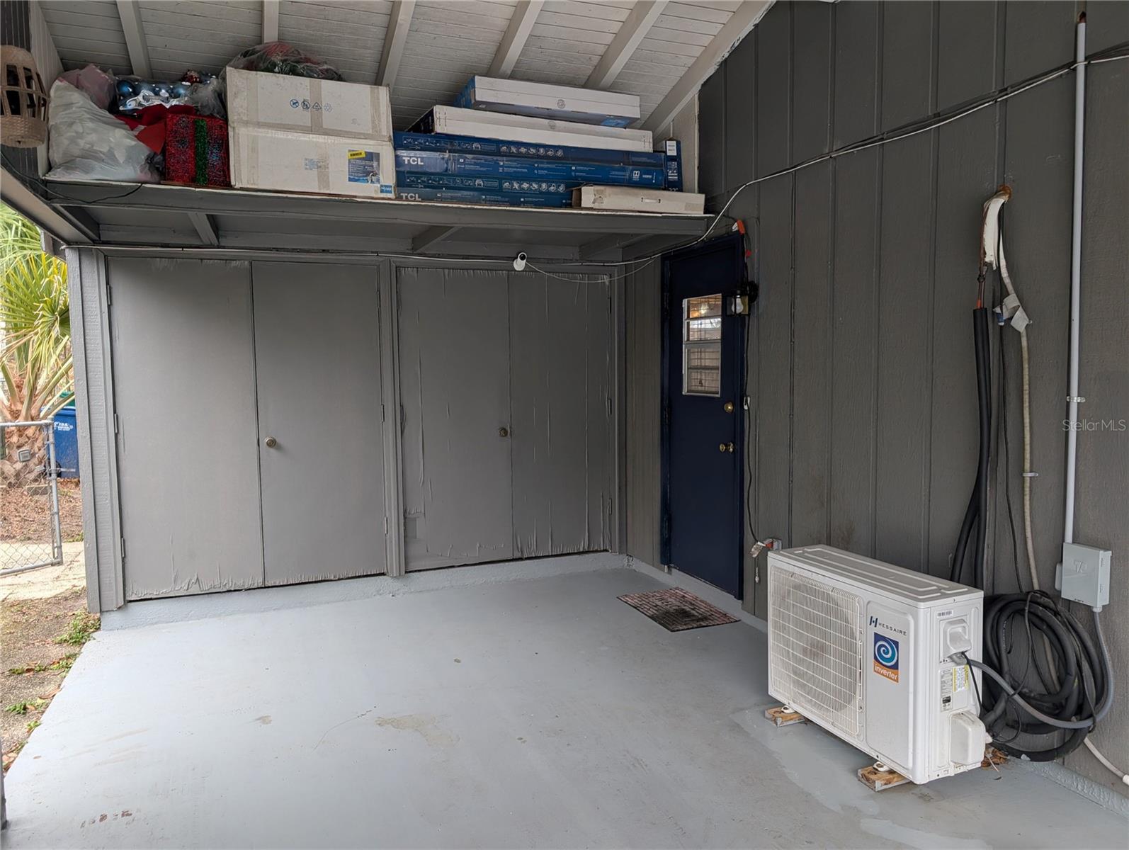 2256 W GREENWAY PLACE